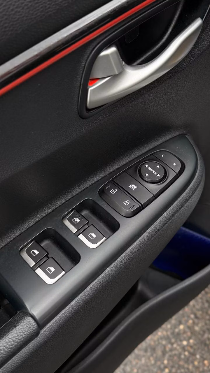 Kia Rio фото 15