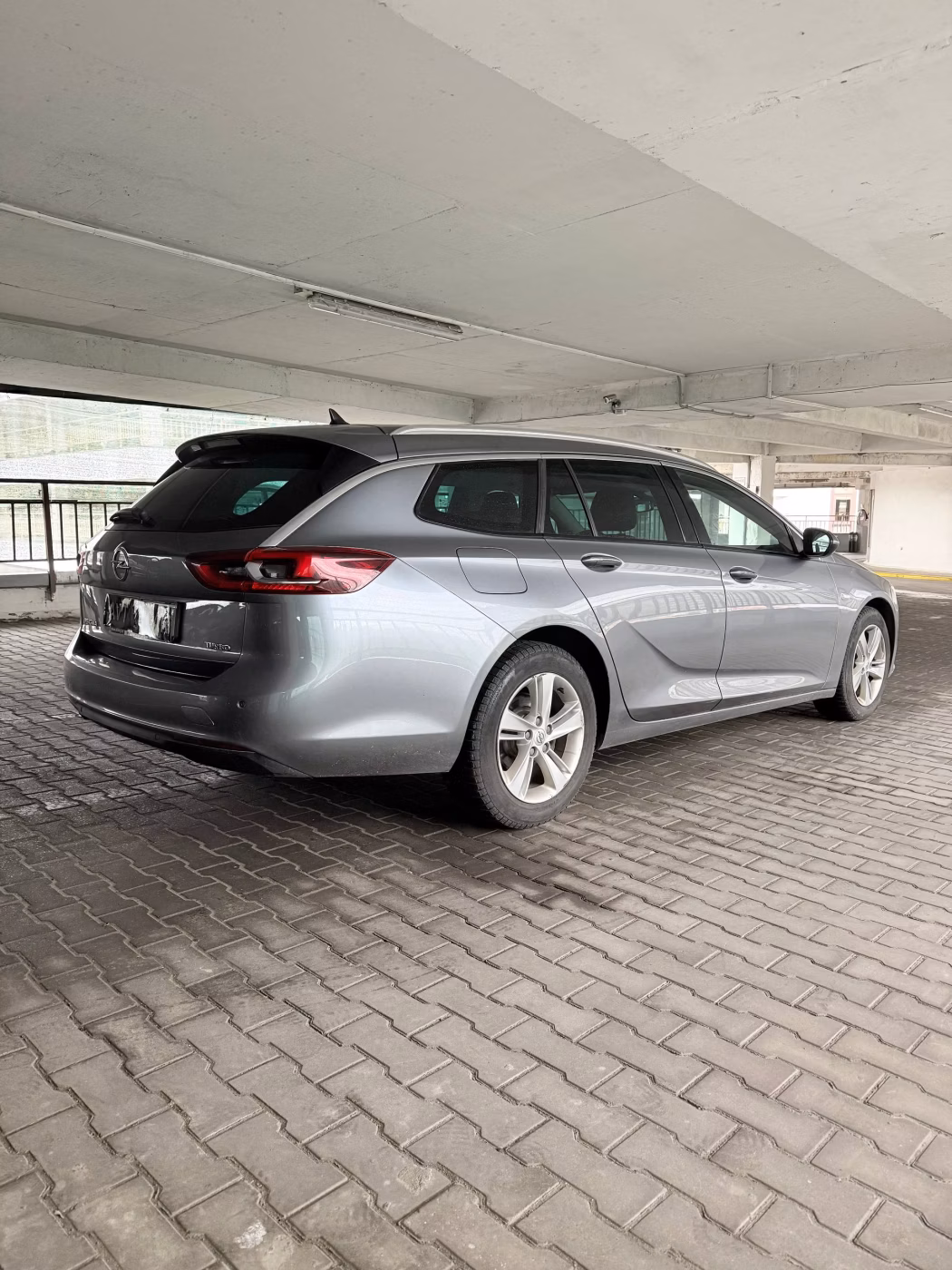 Opel Insignia фото 8