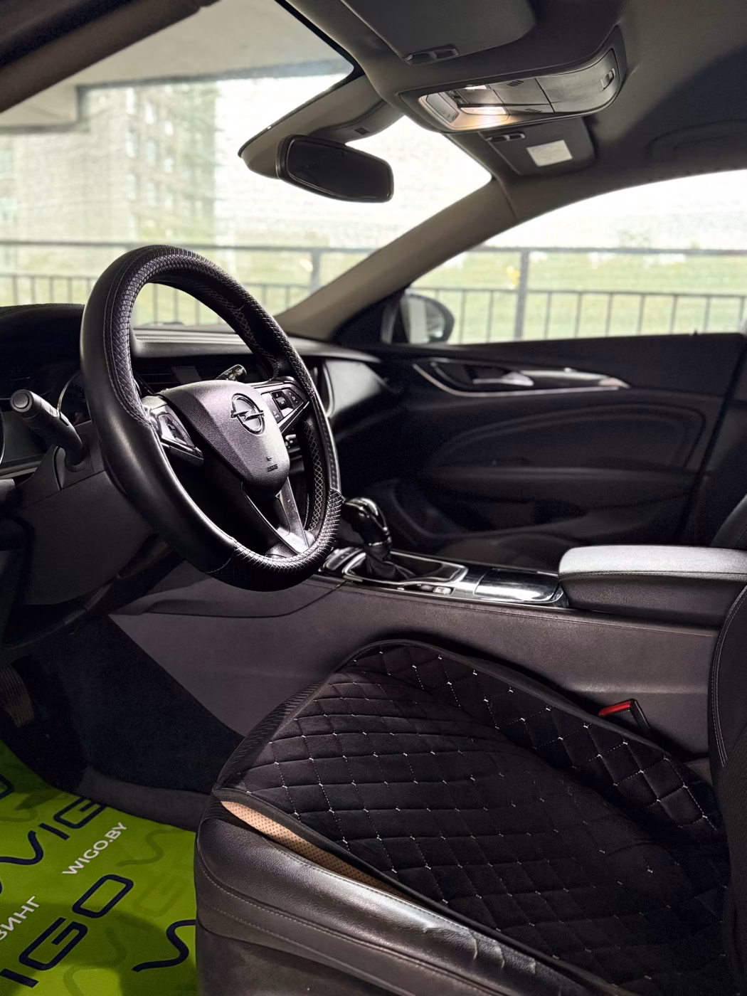 Opel Insignia фото 11