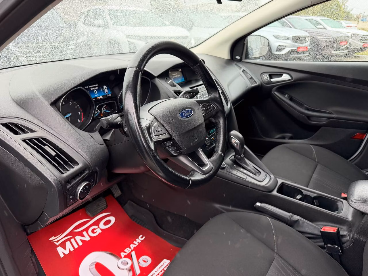 Ford Focus фото 10