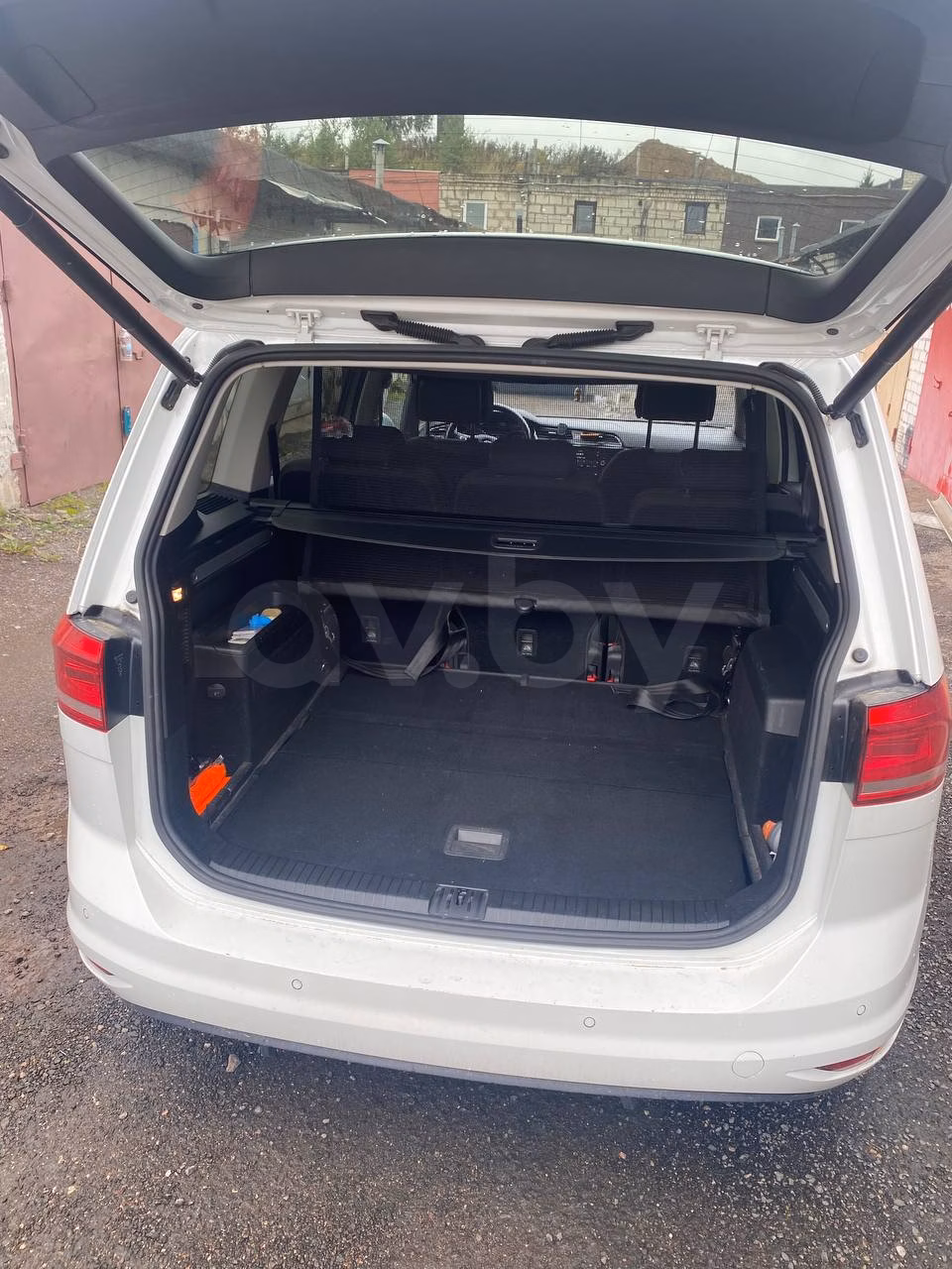 Volkswagen Touran фото 9