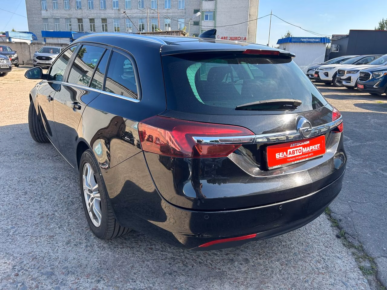 Opel Insignia фото 7