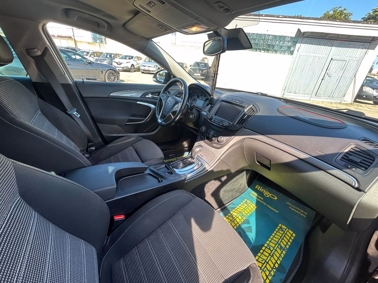 Opel Insignia фото 14