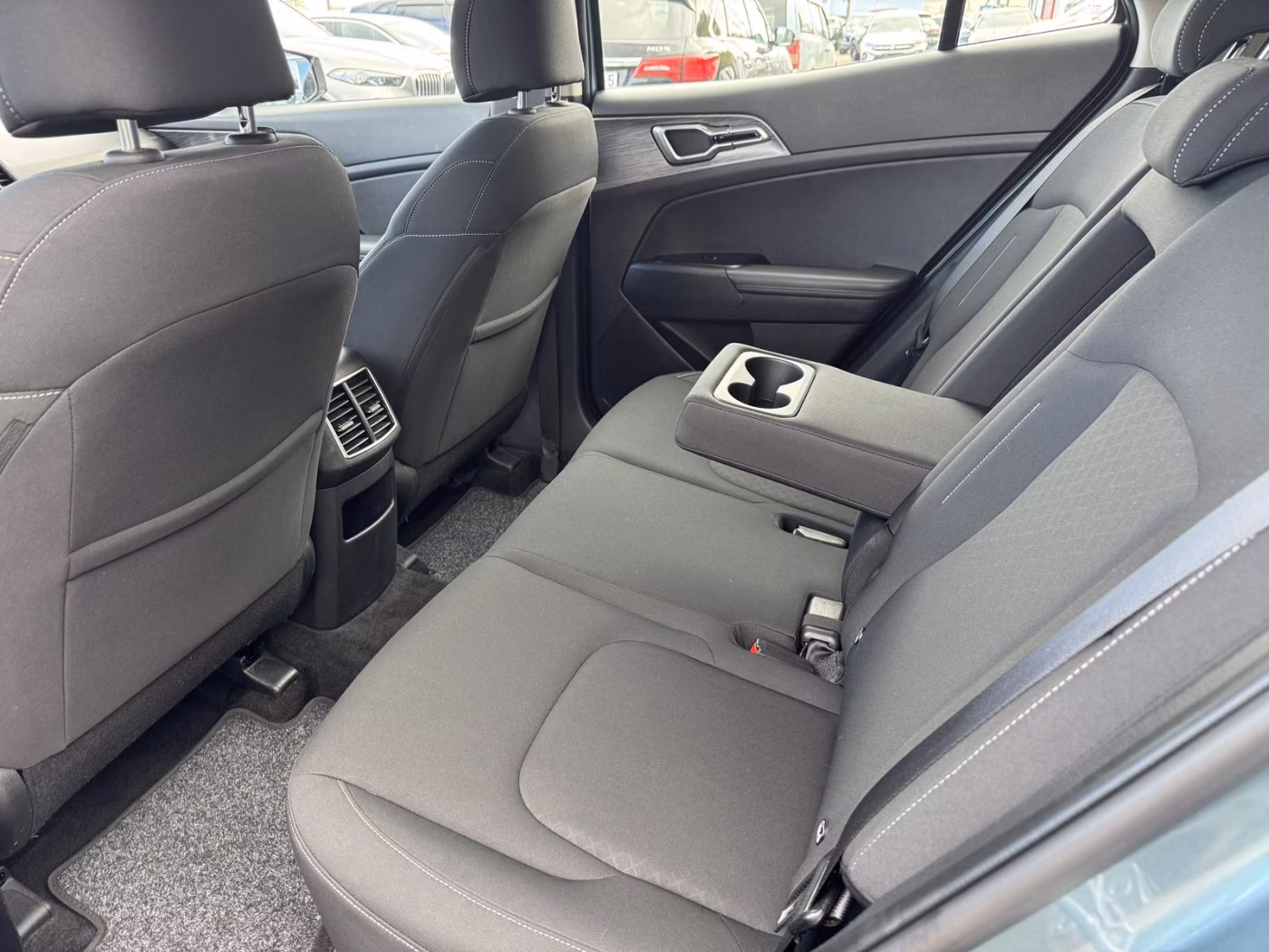 Kia Sportage фото 12