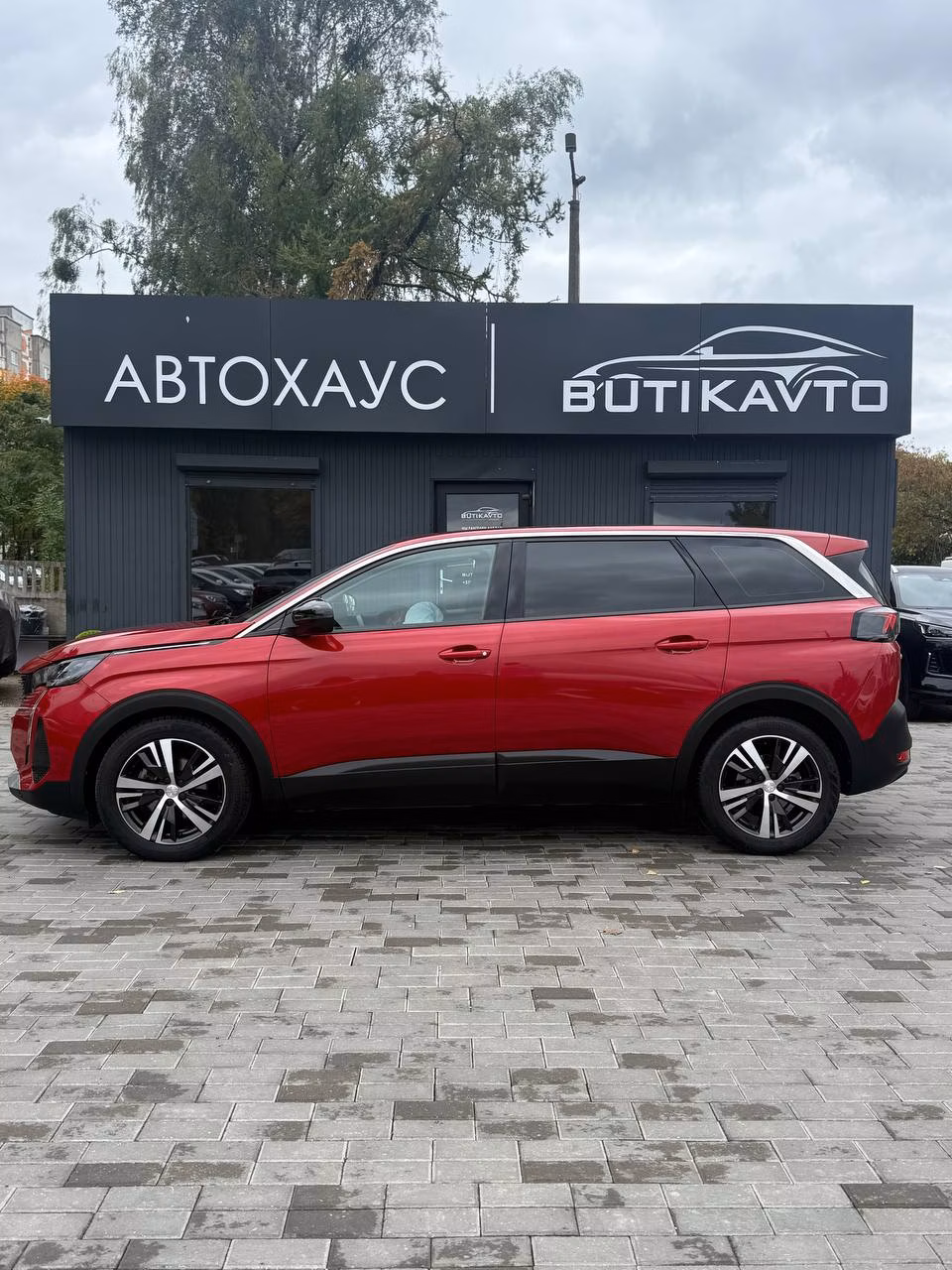 Peugeot 5008 фото 8