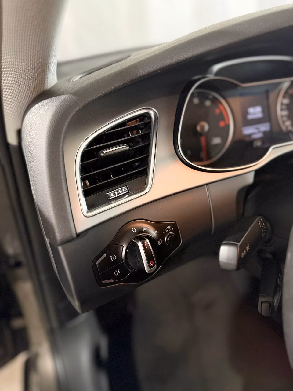 Audi A4 фото 19