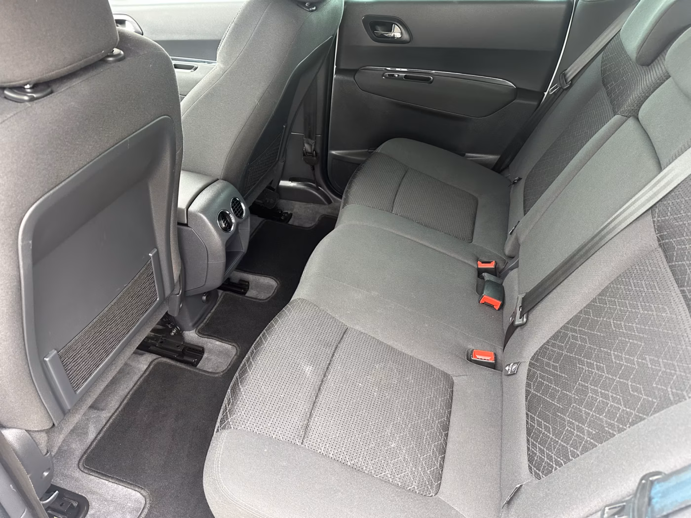 Peugeot 3008 фото 9