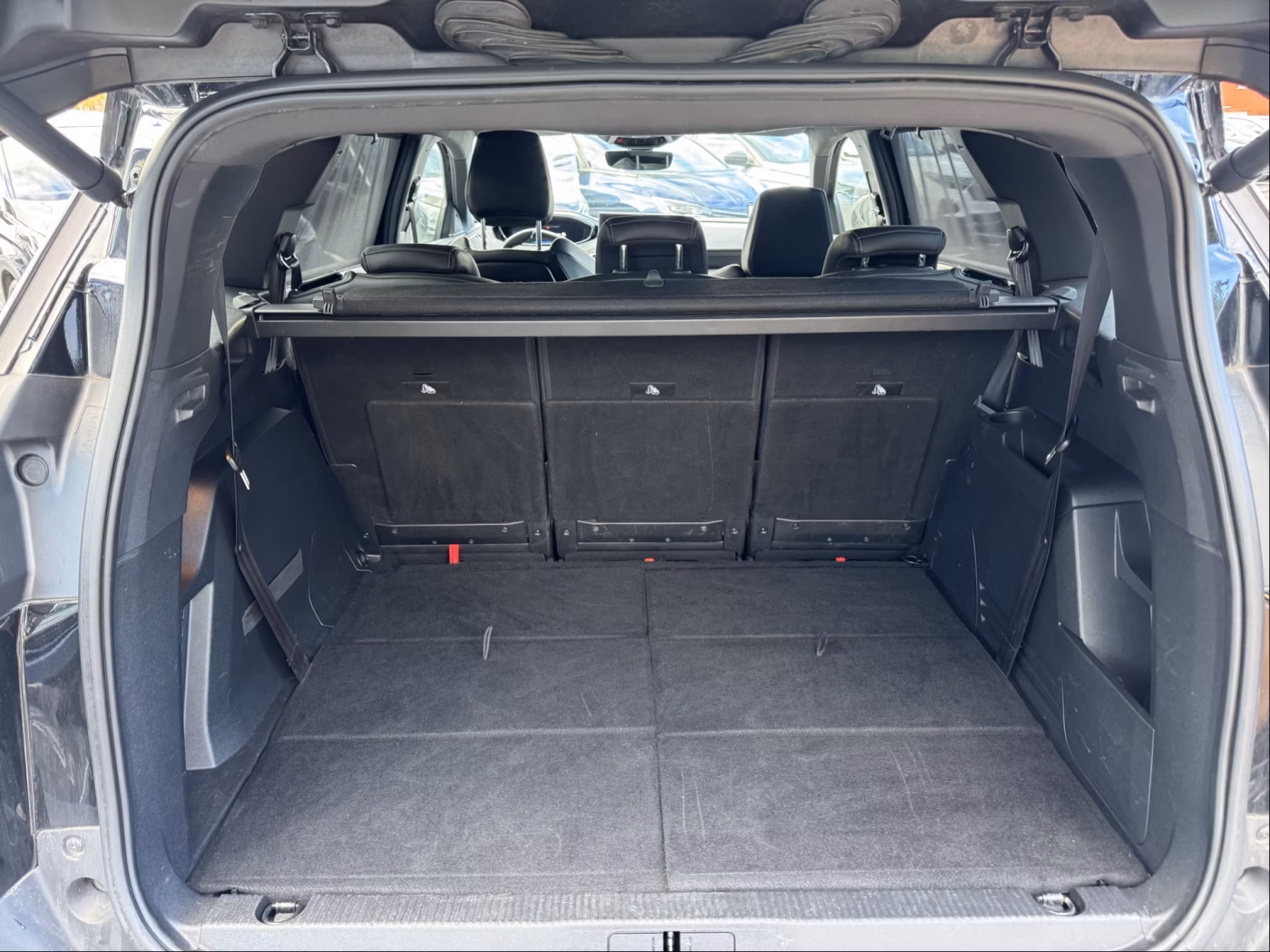 Peugeot 5008 фото 15