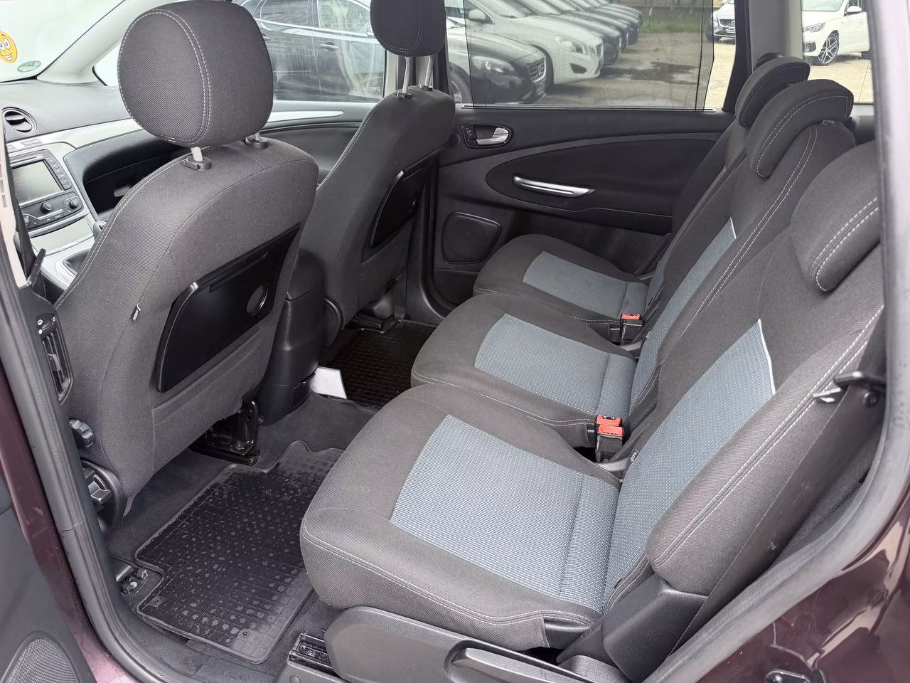 Ford S-MAX фото 13