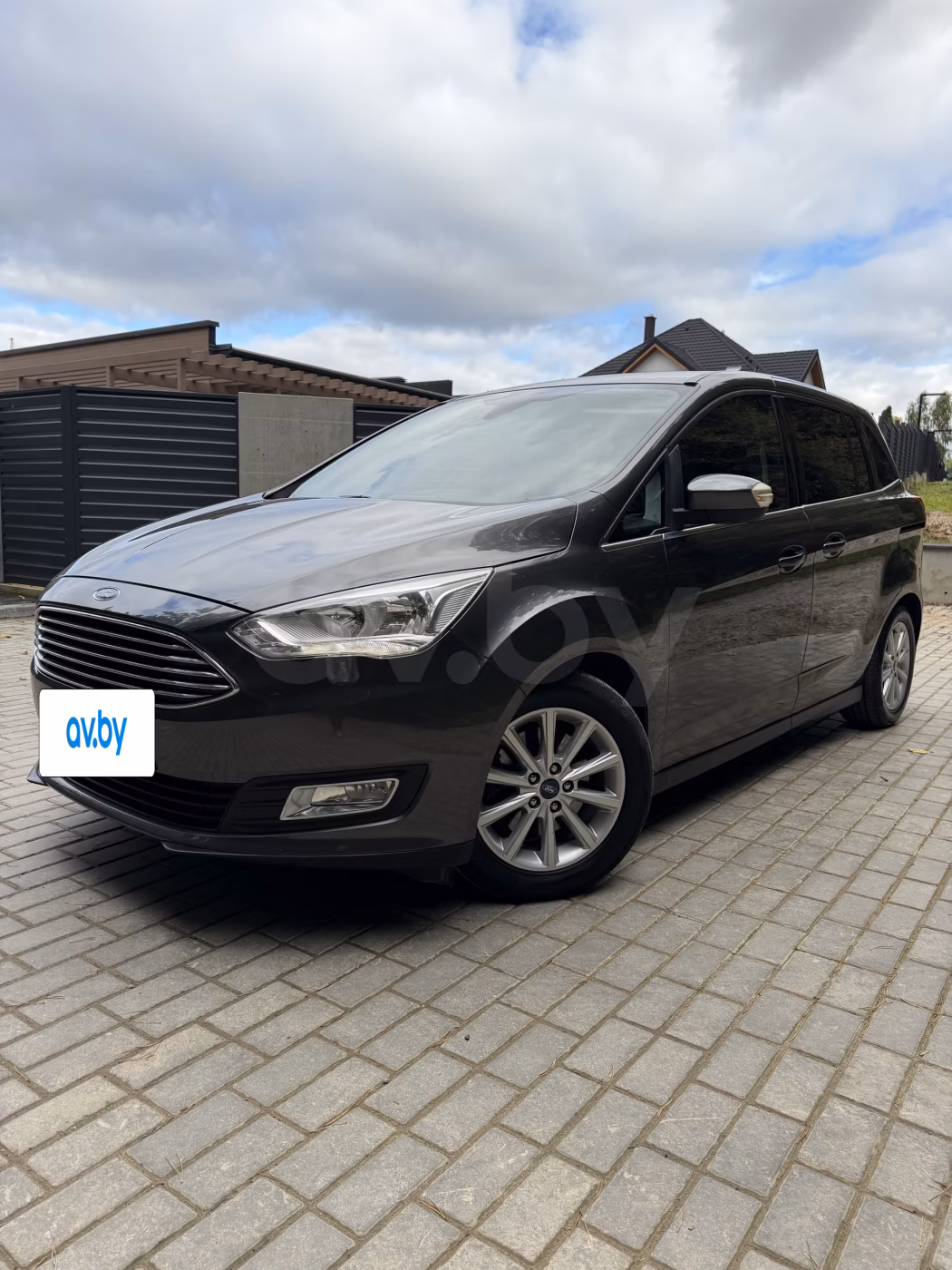 Ford Grand C-Max фото 6