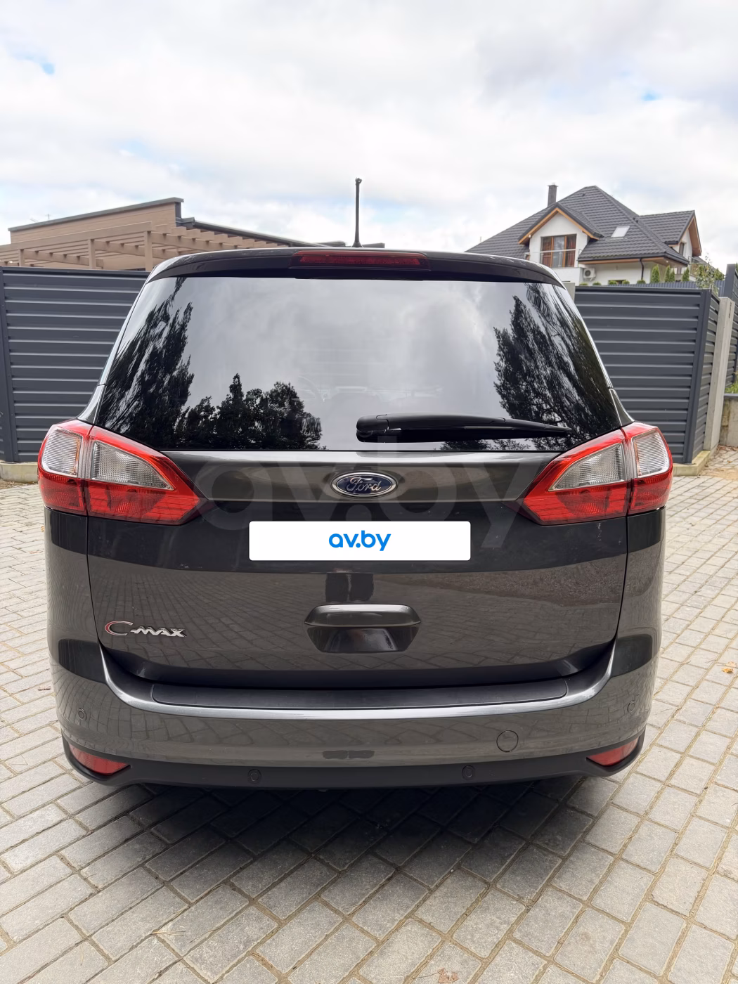 Ford Grand C-Max фото 12