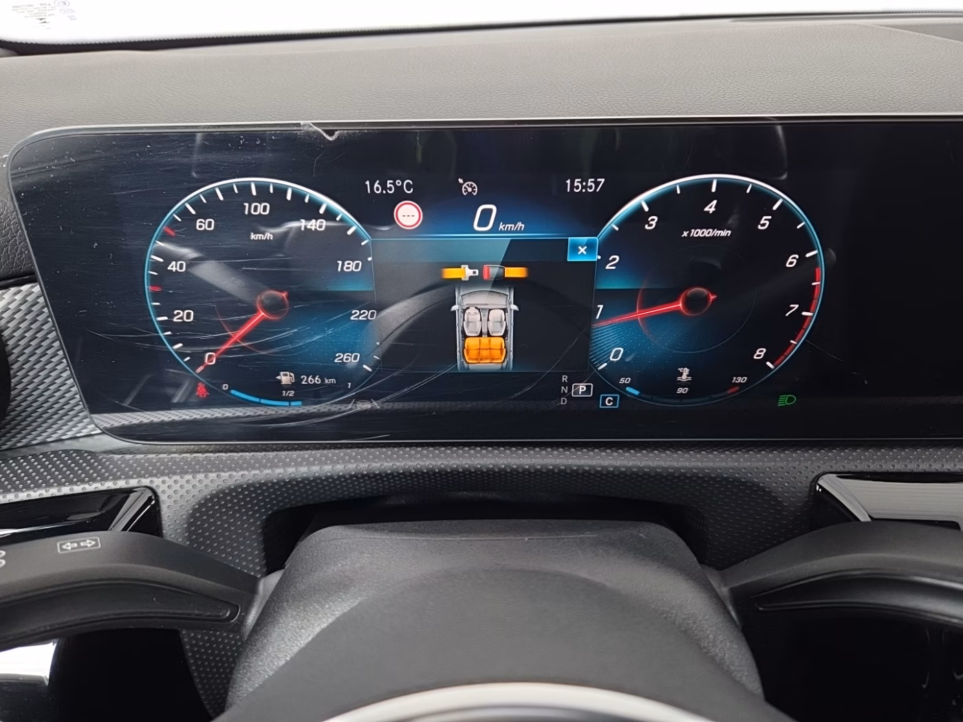 Mercedes-Benz CLA фото 18