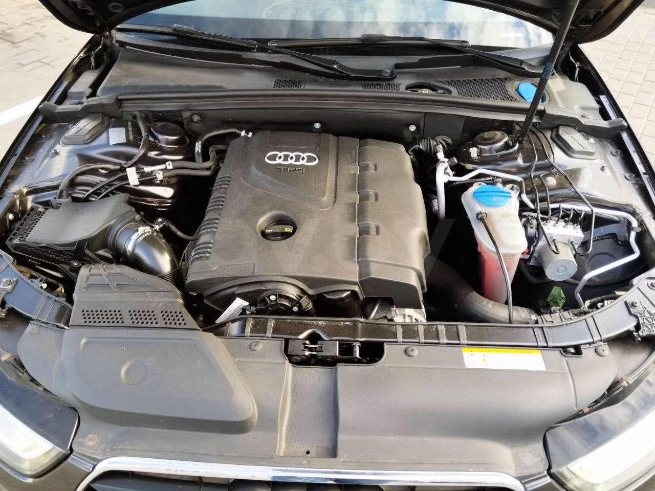 Audi A4 фото 12