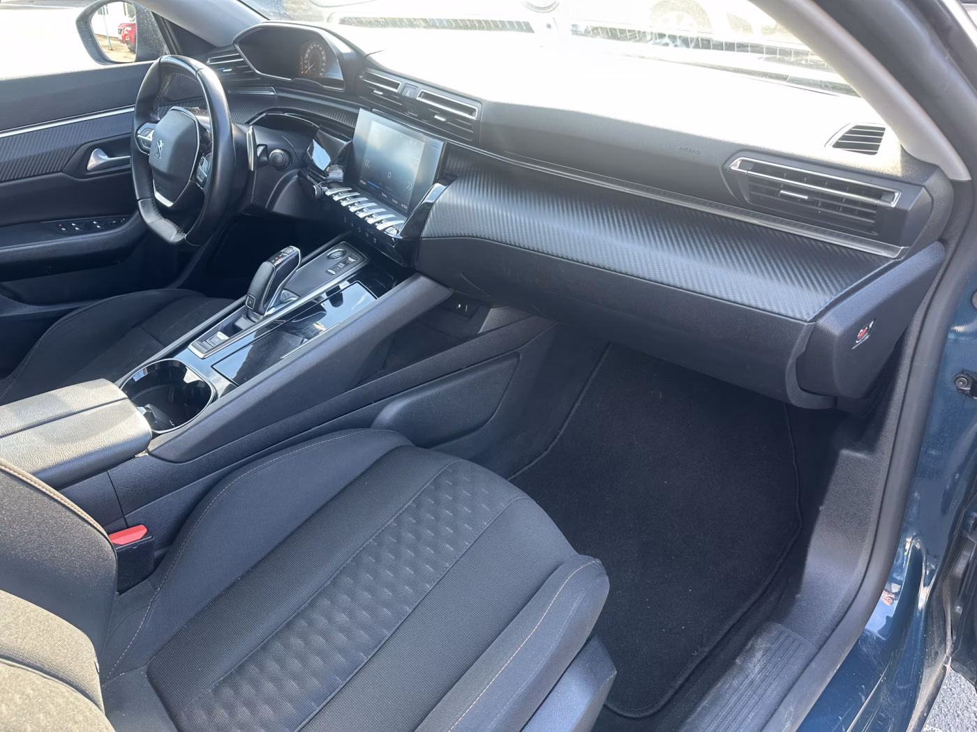 Peugeot 508 фото 10