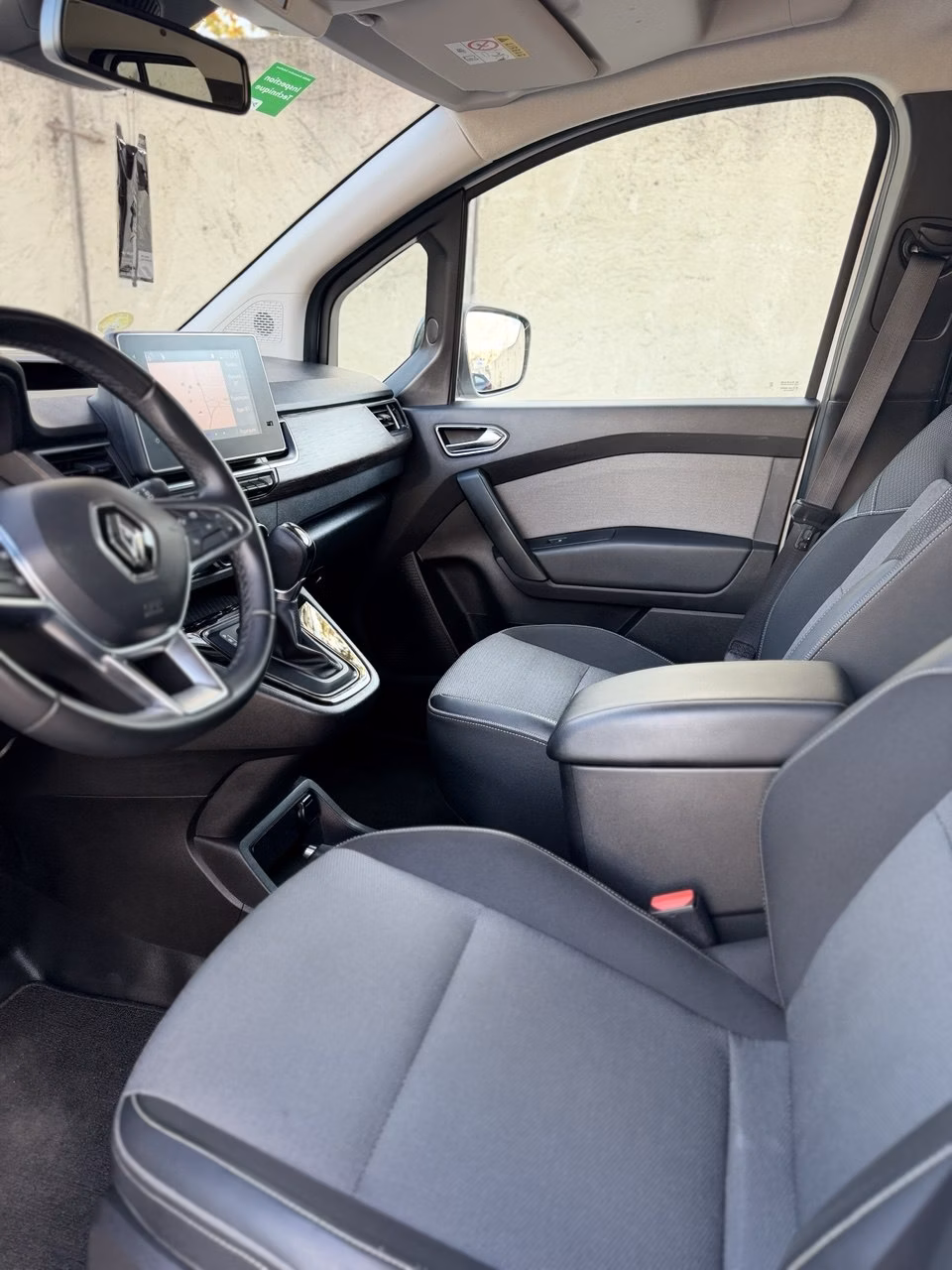 Renault Kangoo фото 11