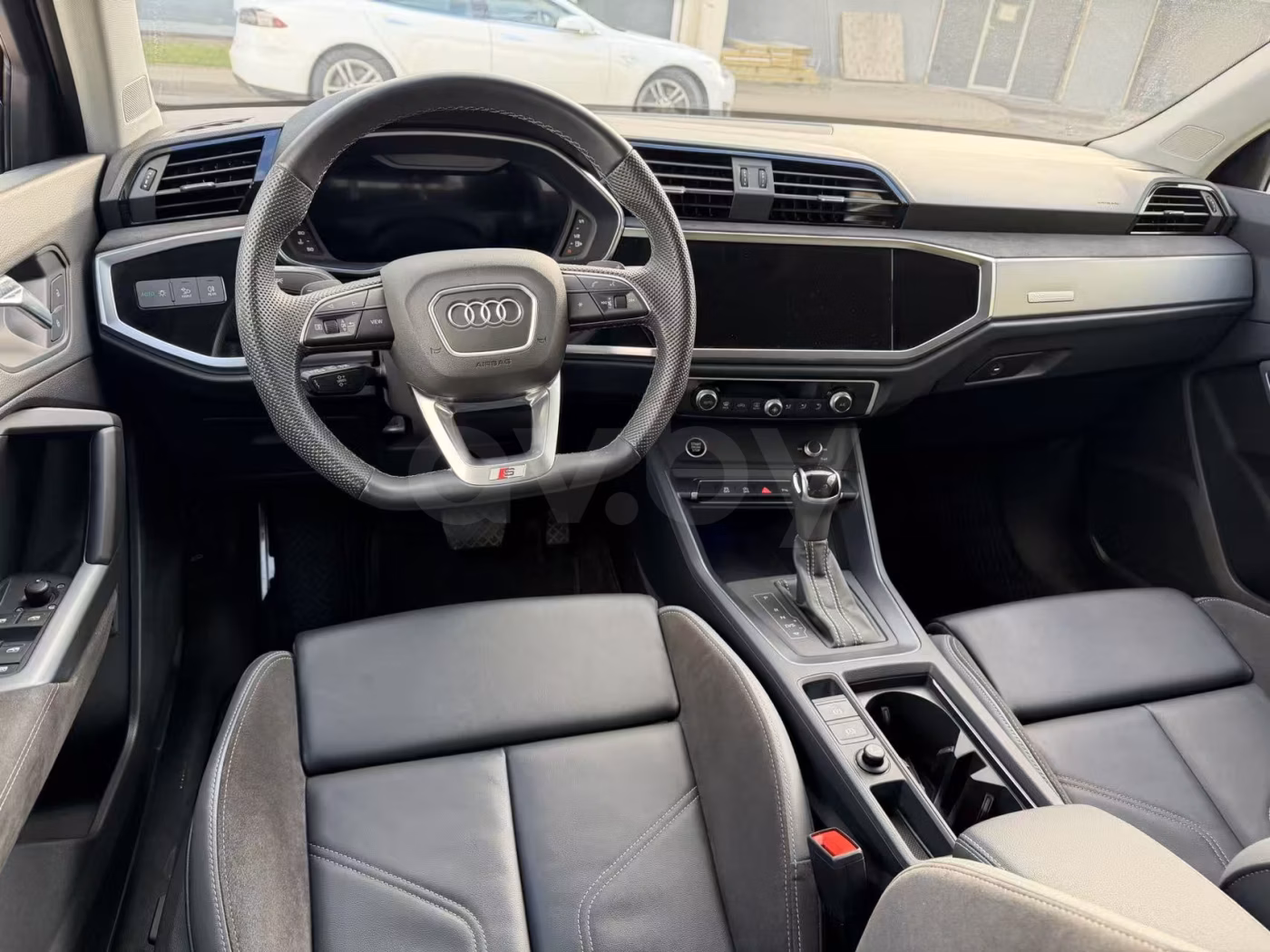 Audi Q3 Sportback фото 6