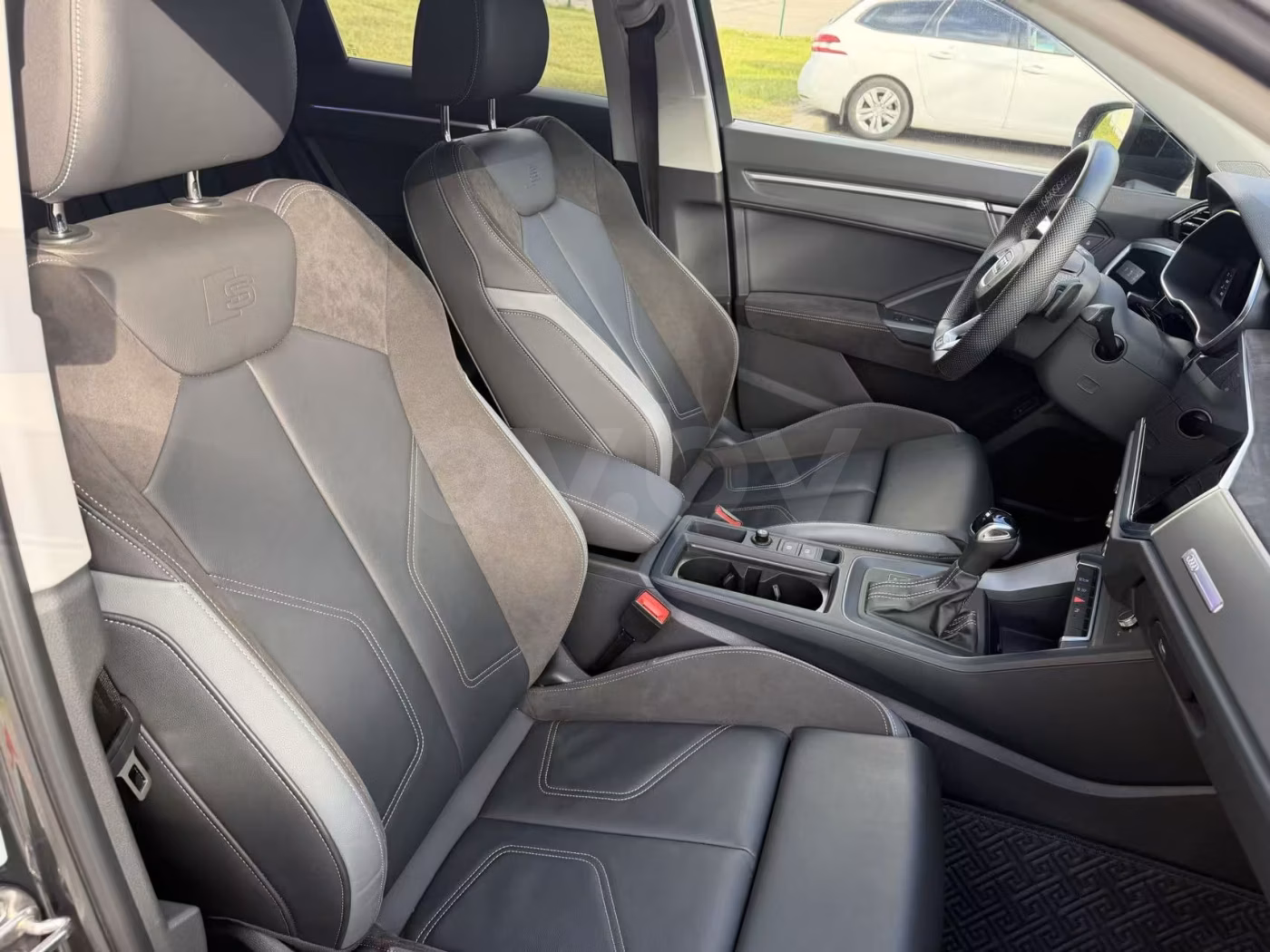 Audi Q3 Sportback фото 7
