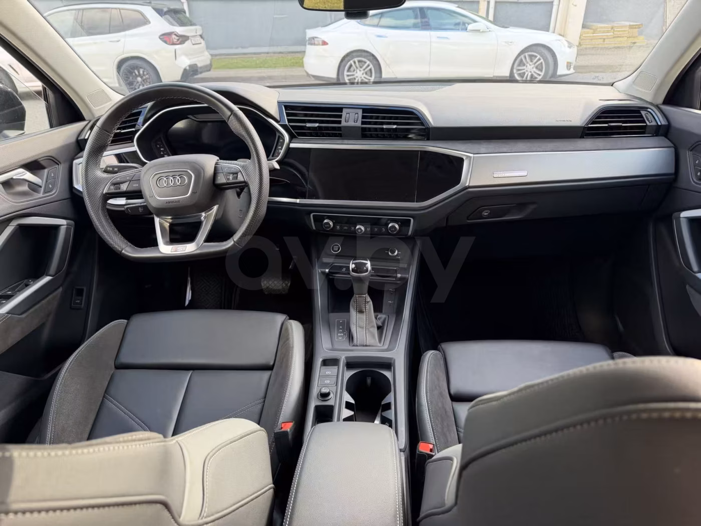 Audi Q3 Sportback фото 8