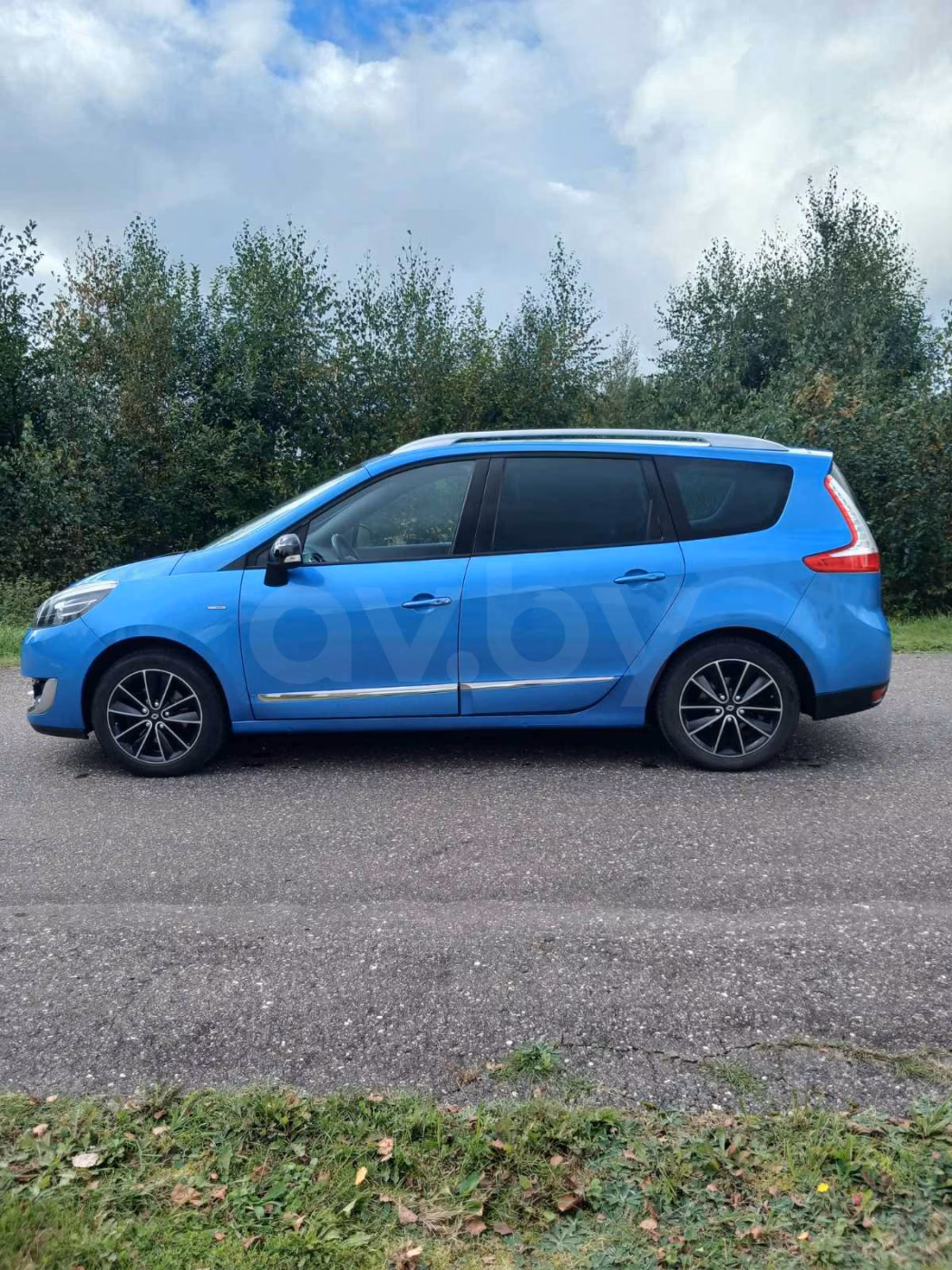 Renault Grand Scenic фото 10