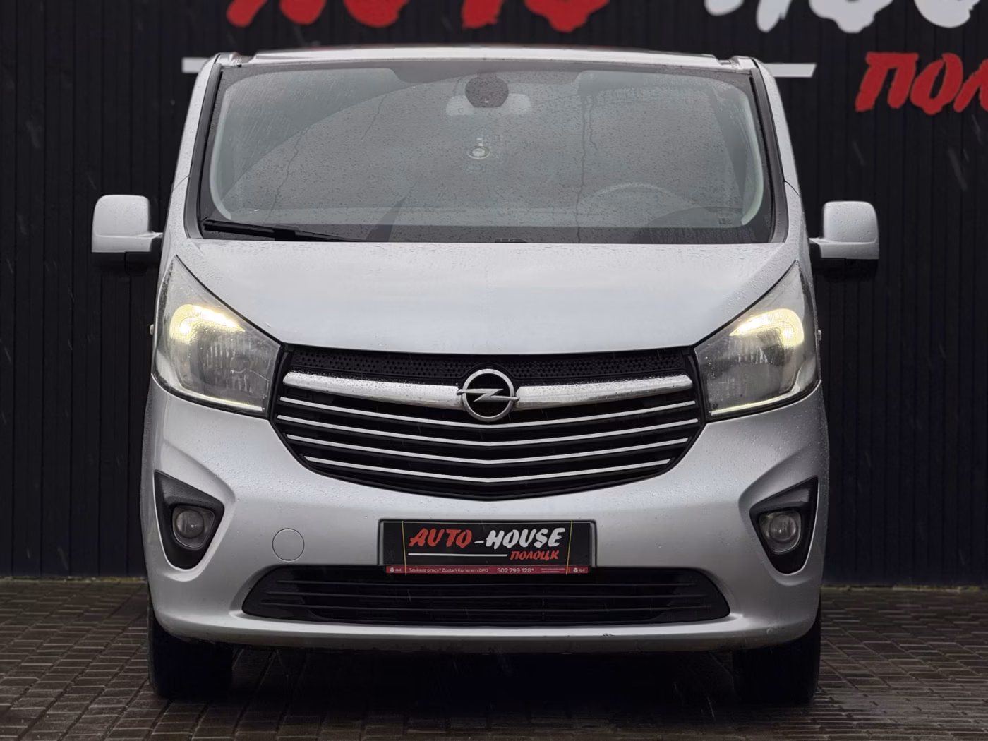 Opel Vivaro фото 2
