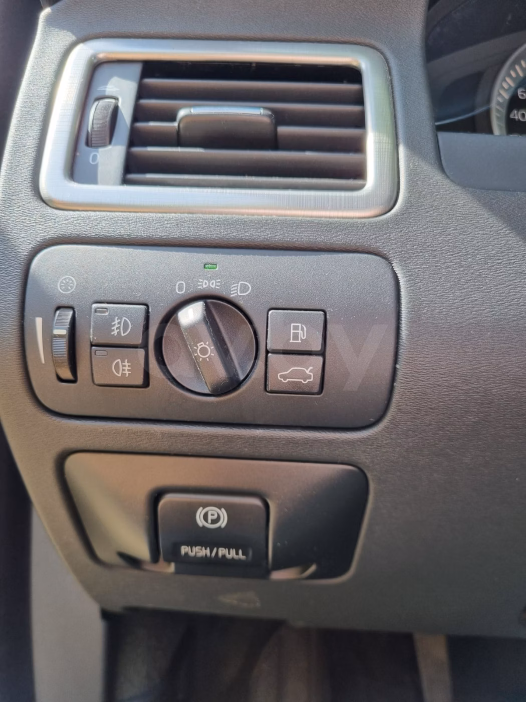 Volvo V70 фото 4