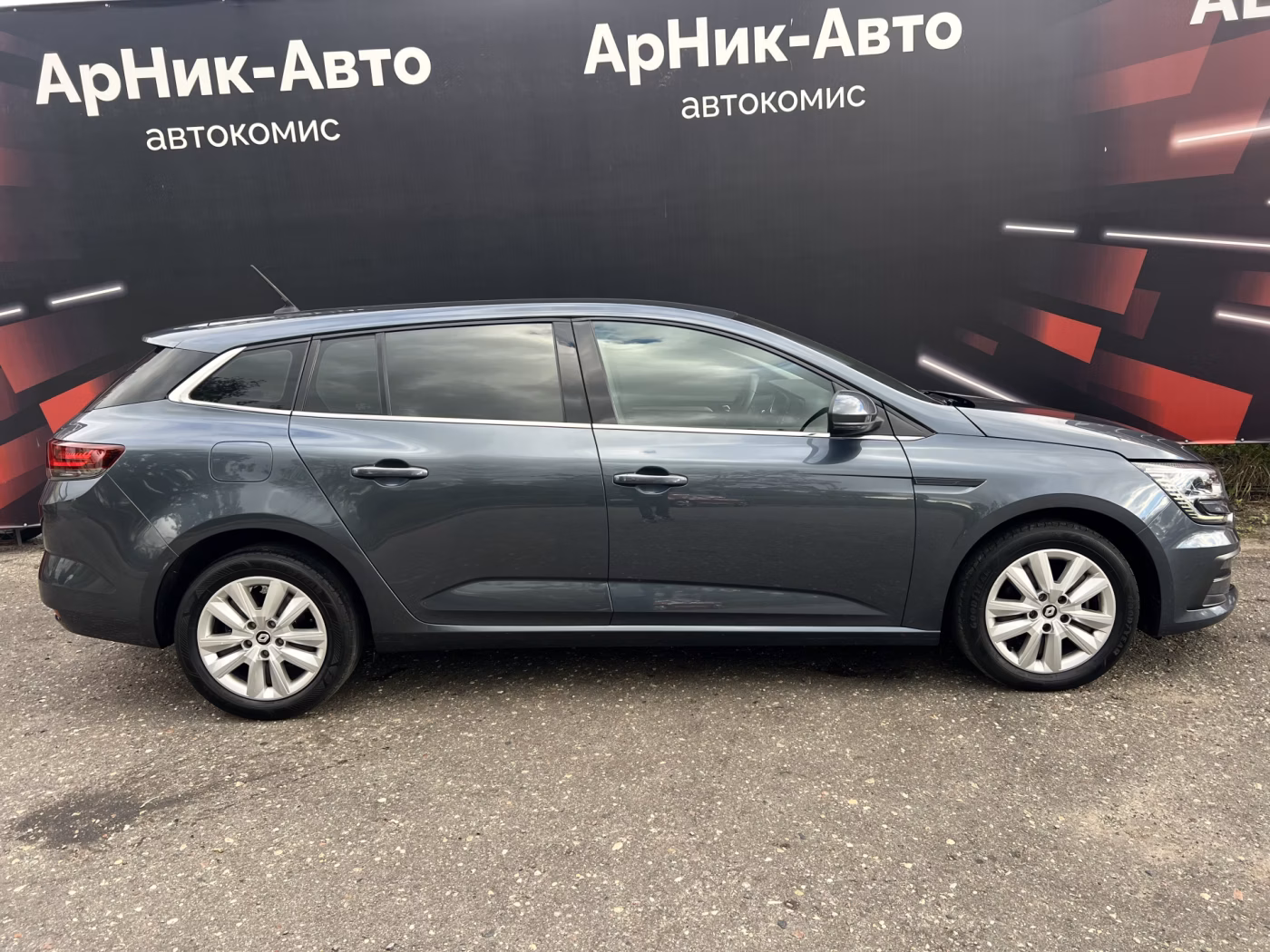Renault Megane фото 5