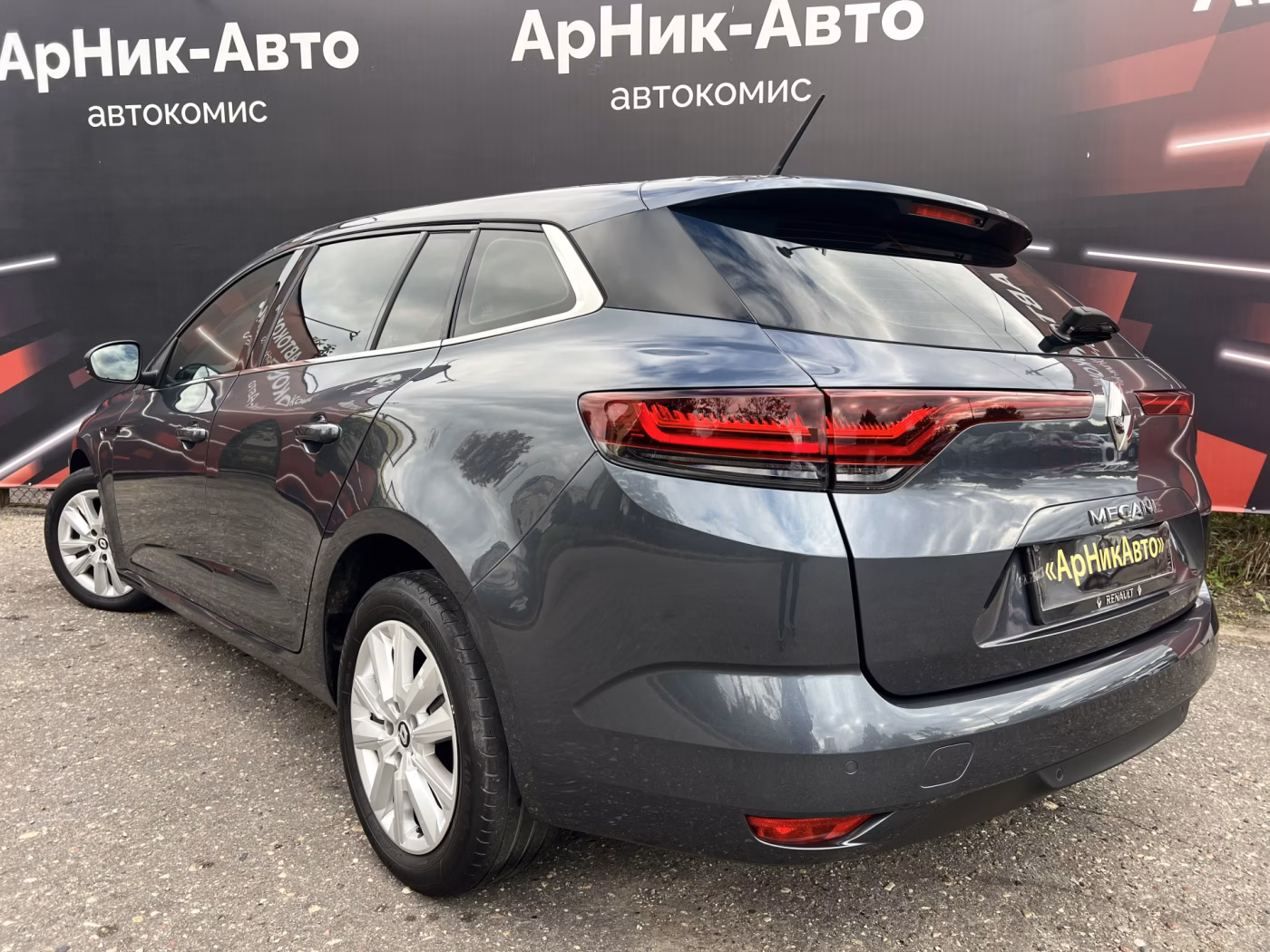 Renault Megane фото 7