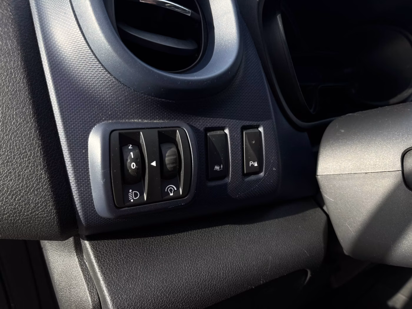 Opel Vivaro фото 8