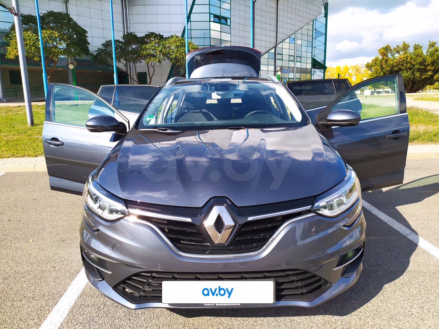 Renault Megane фото 4