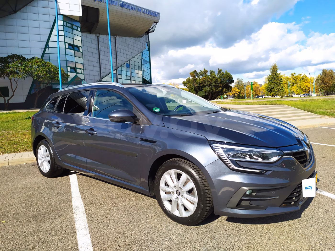 Renault Megane фото 9
