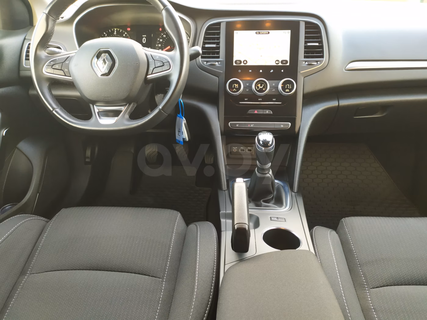 Renault Megane фото 12