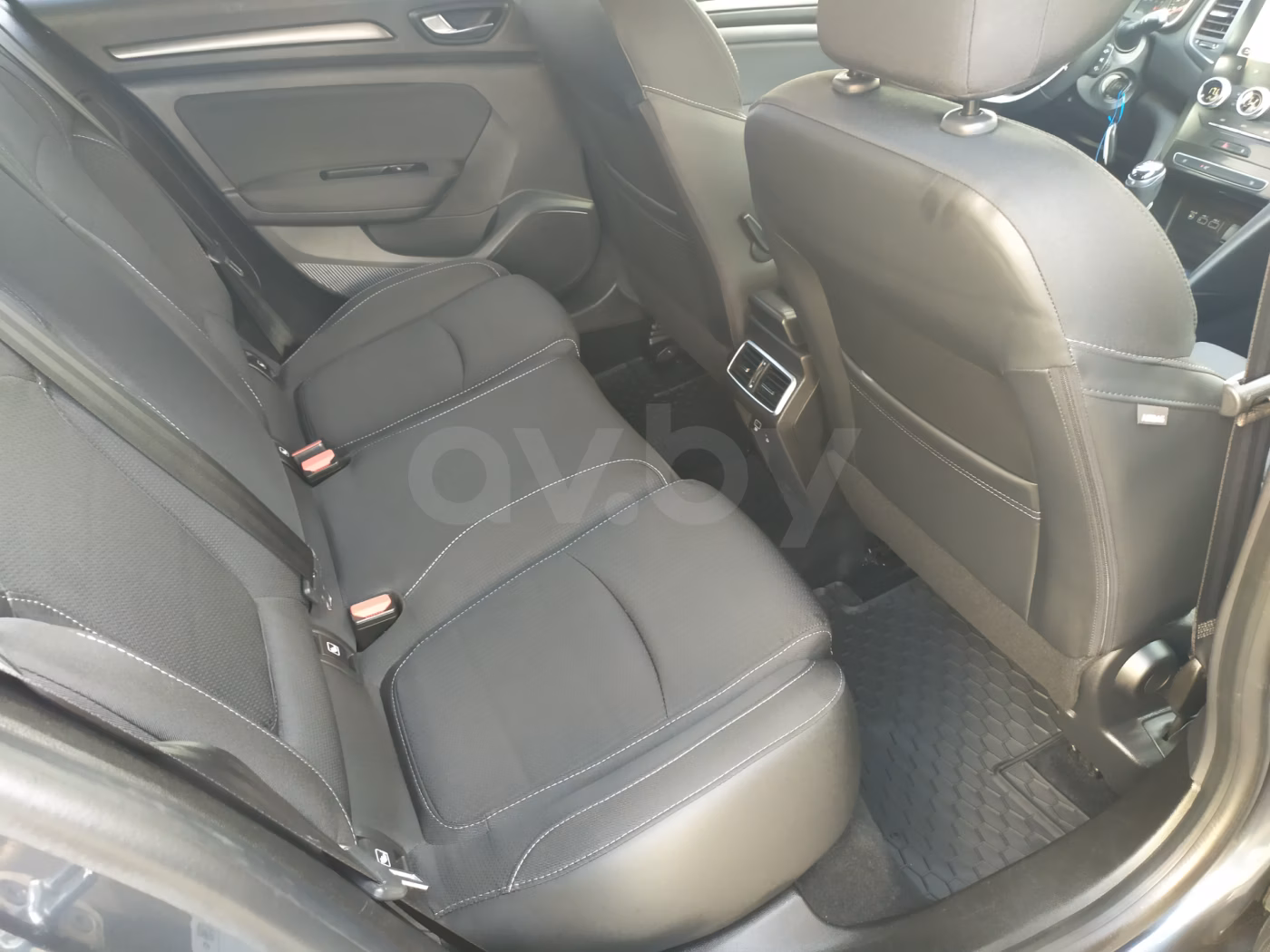 Renault Megane фото 15