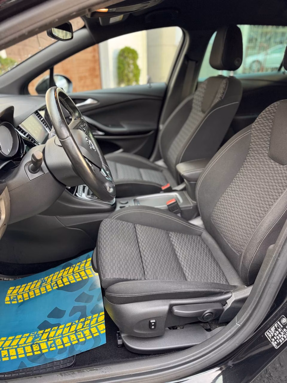 Opel Astra фото 10