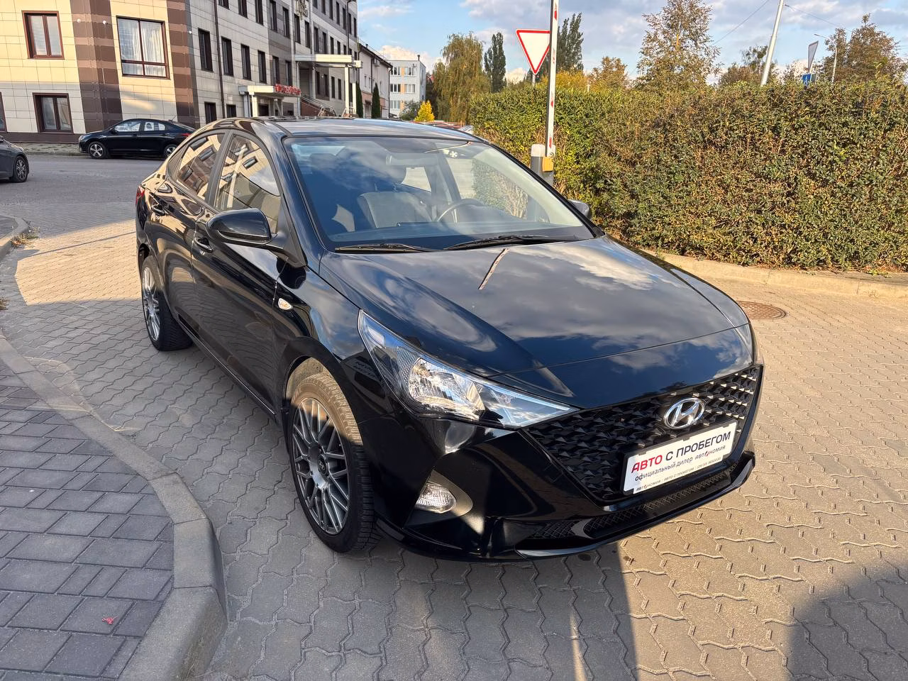 Hyundai Accent фото 7