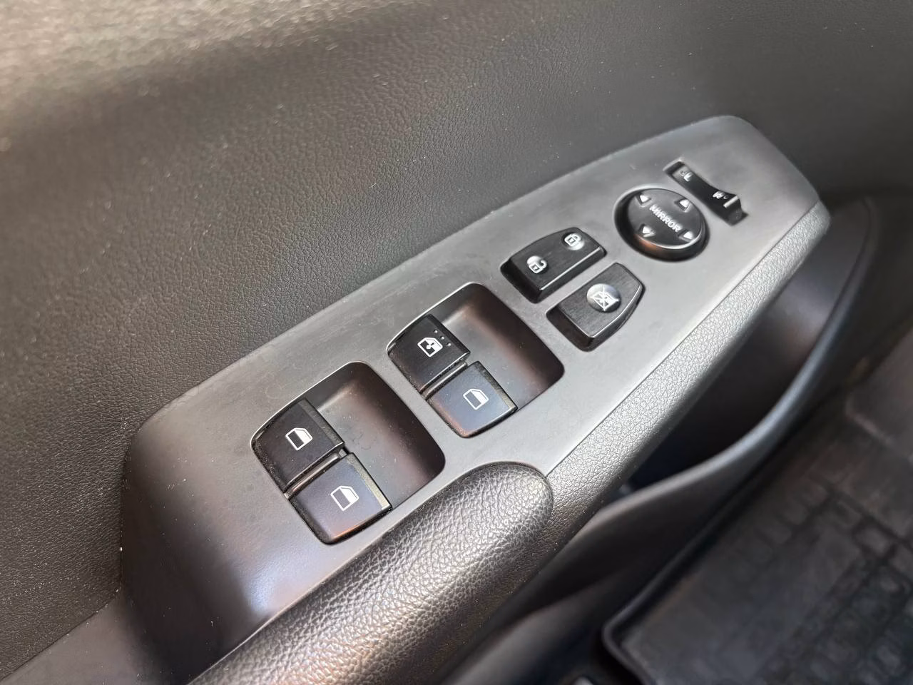 Hyundai Accent фото 15