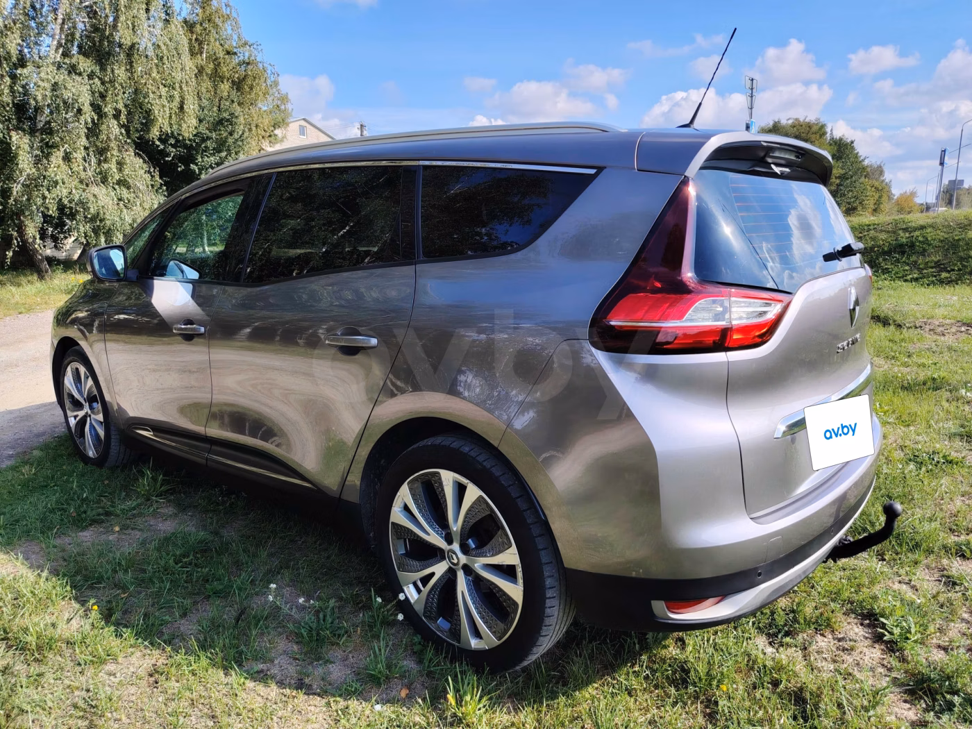 Renault Grand Scenic фото 5