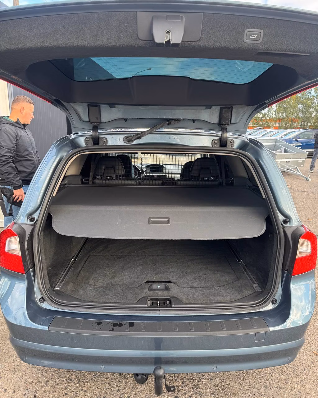 Volvo V70 фото 11