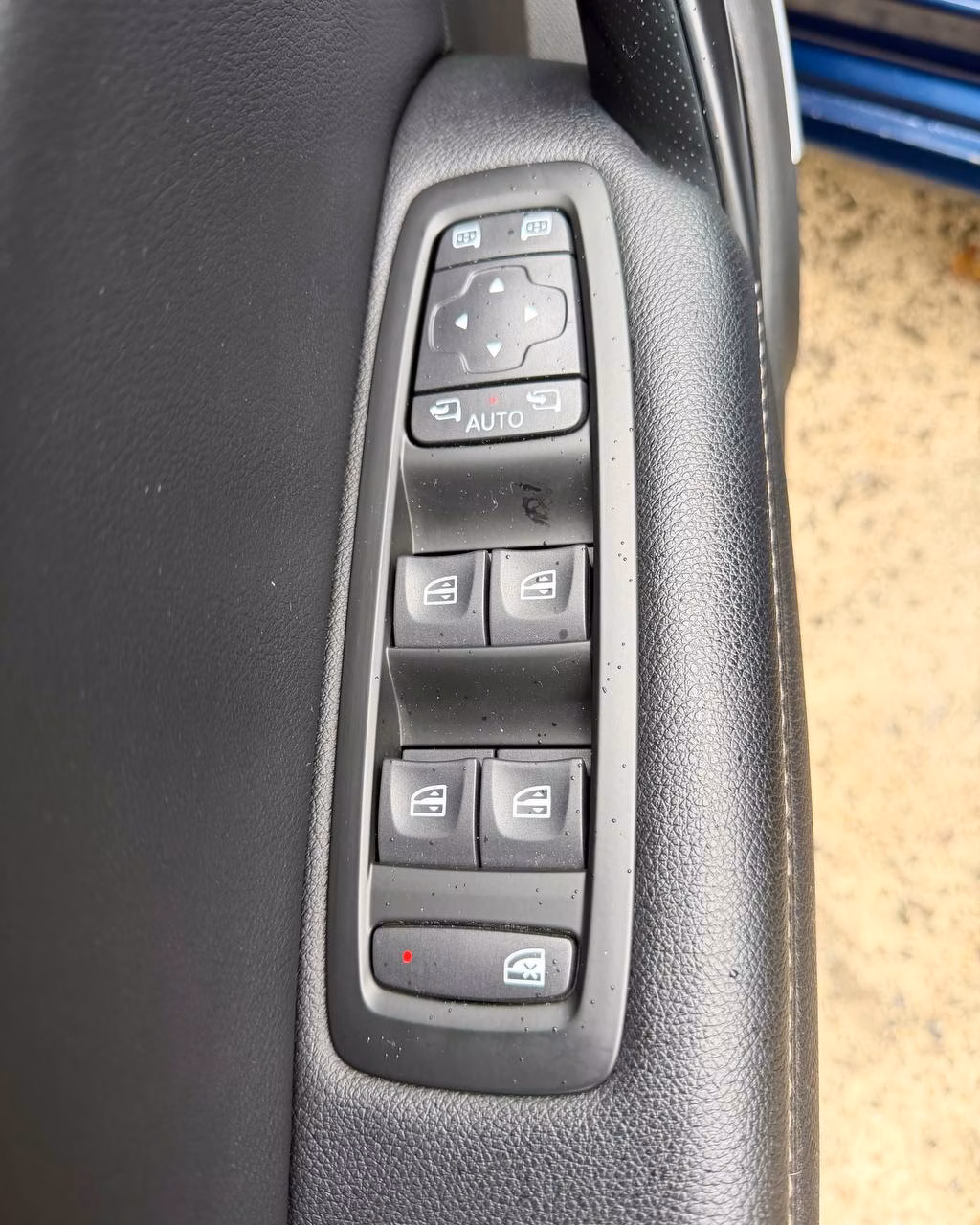 Renault Megane фото 10