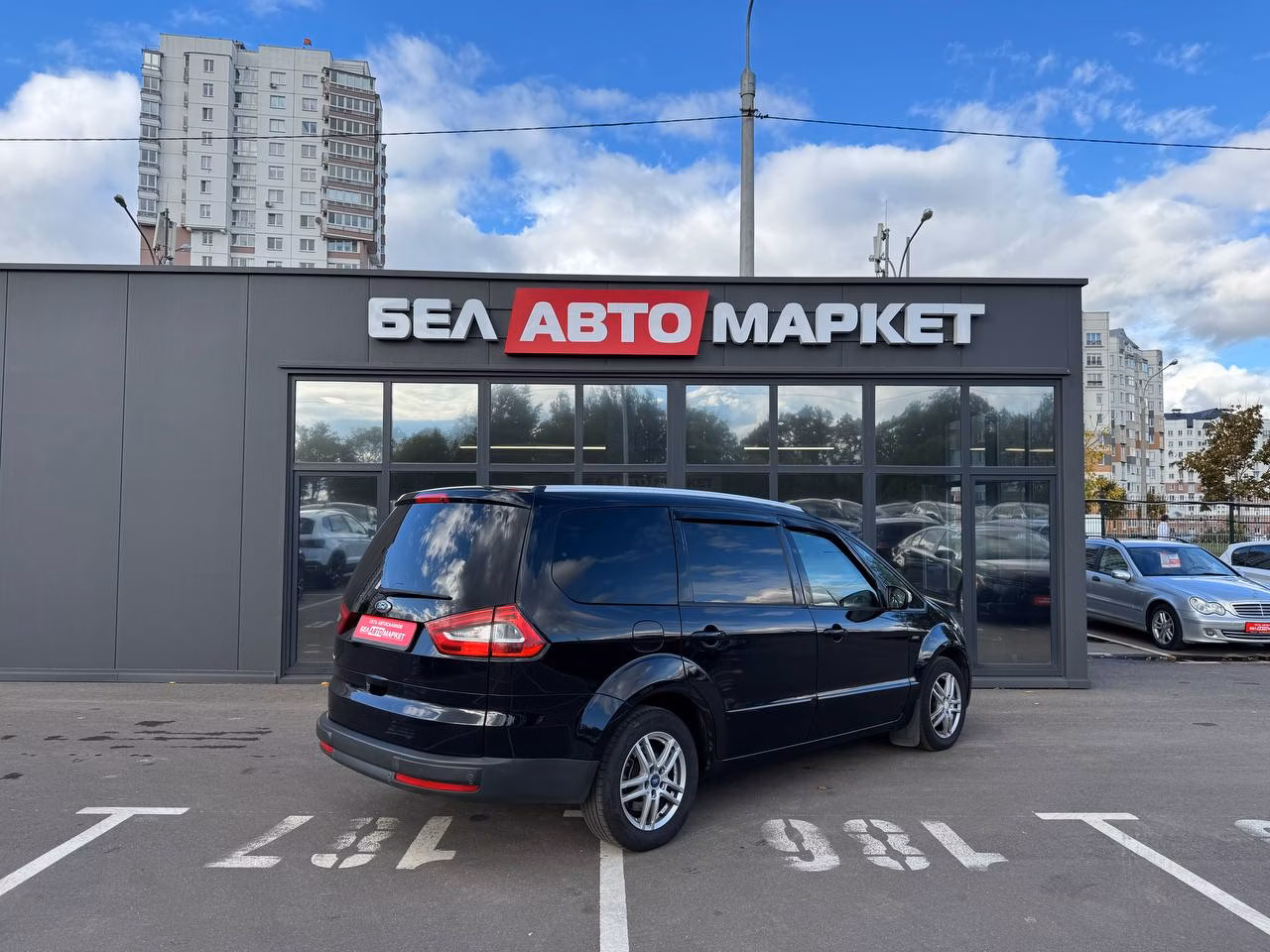 Ford Galaxy фото 5