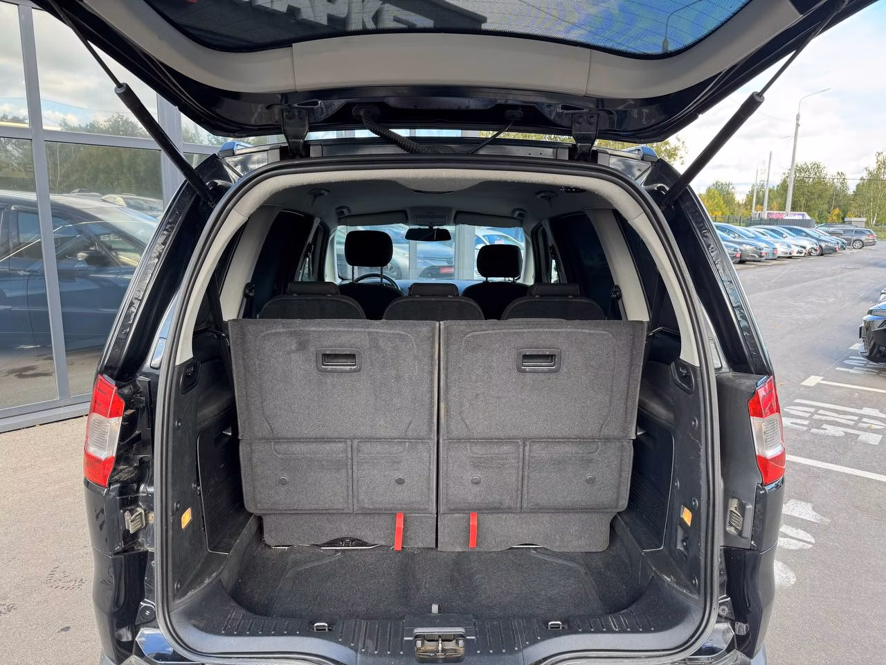 Ford Galaxy фото 20