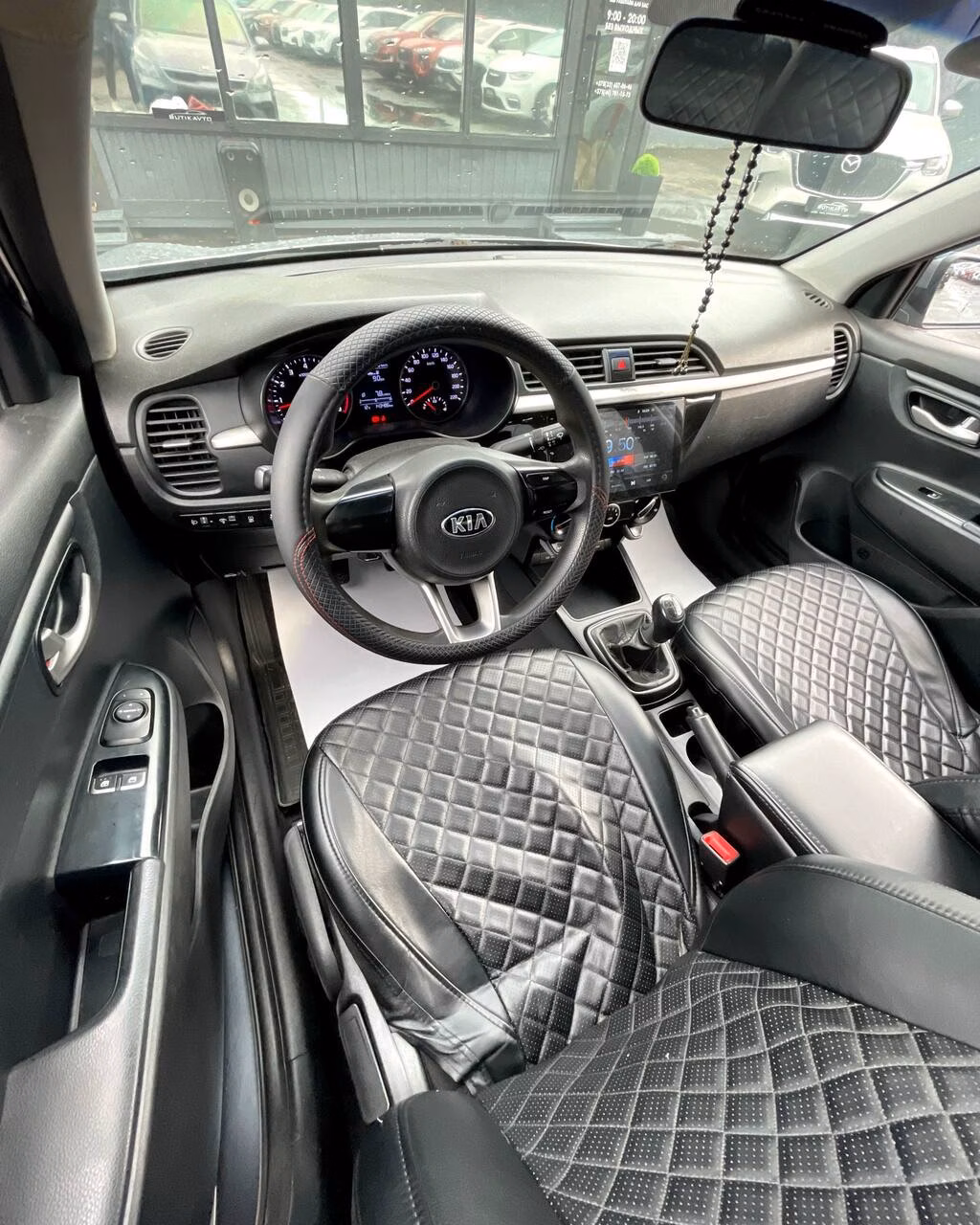 Kia Rio фото 7
