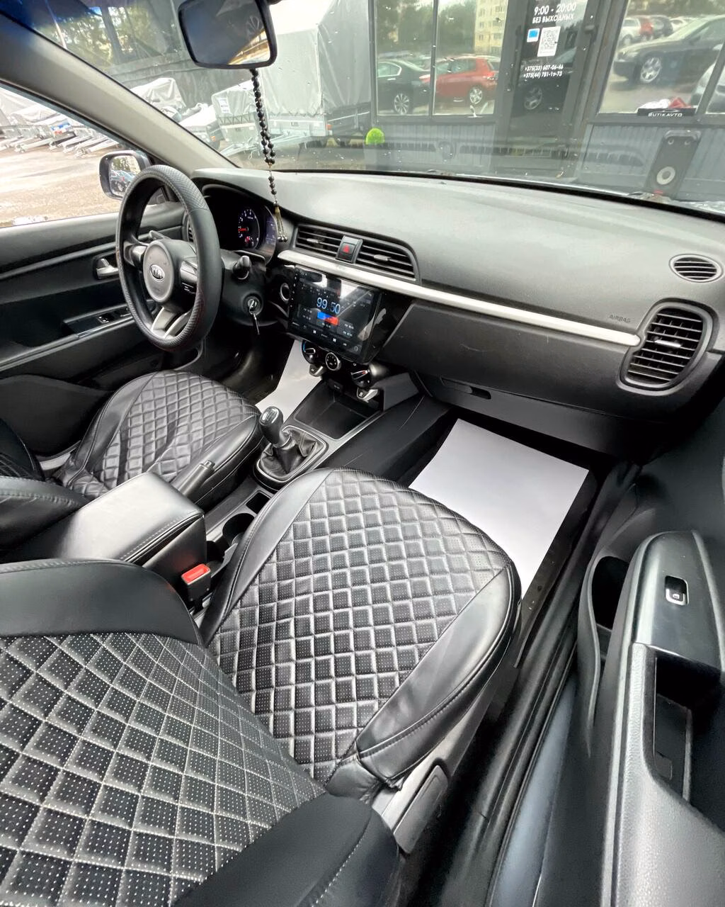 Kia Rio фото 8