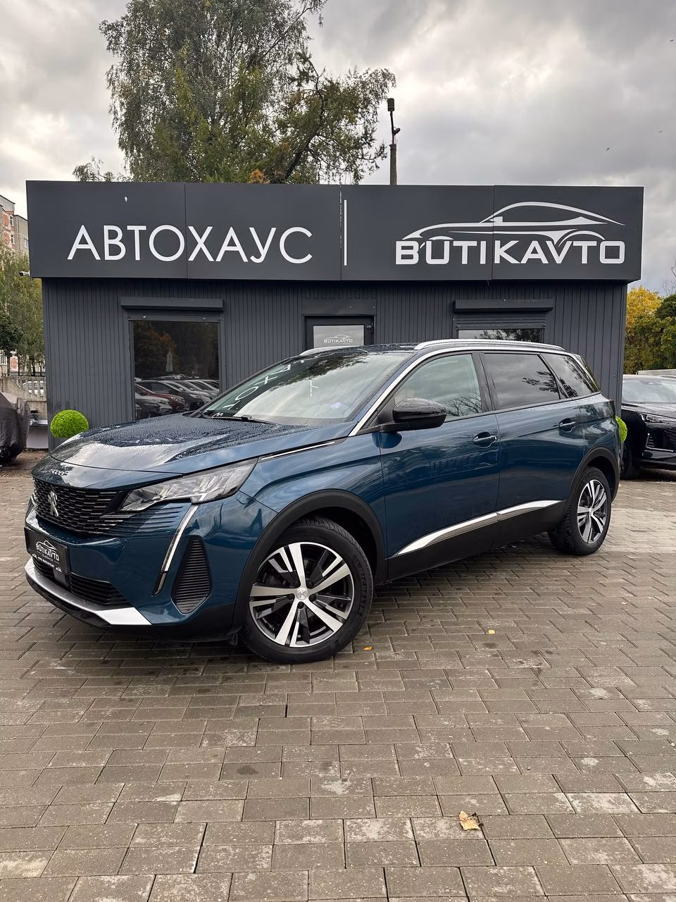 Peugeot 5008 фото 3