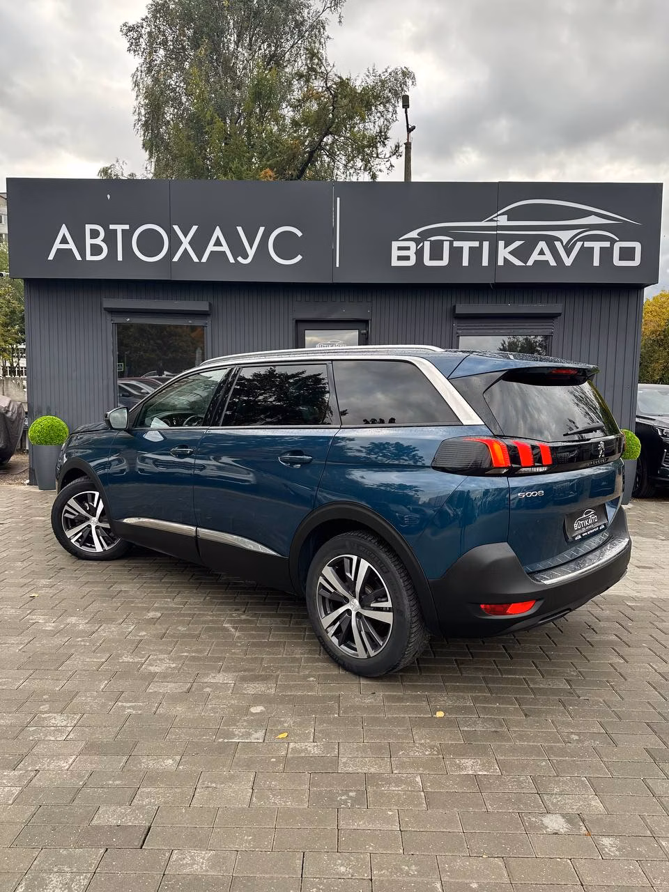 Peugeot 5008 фото 5