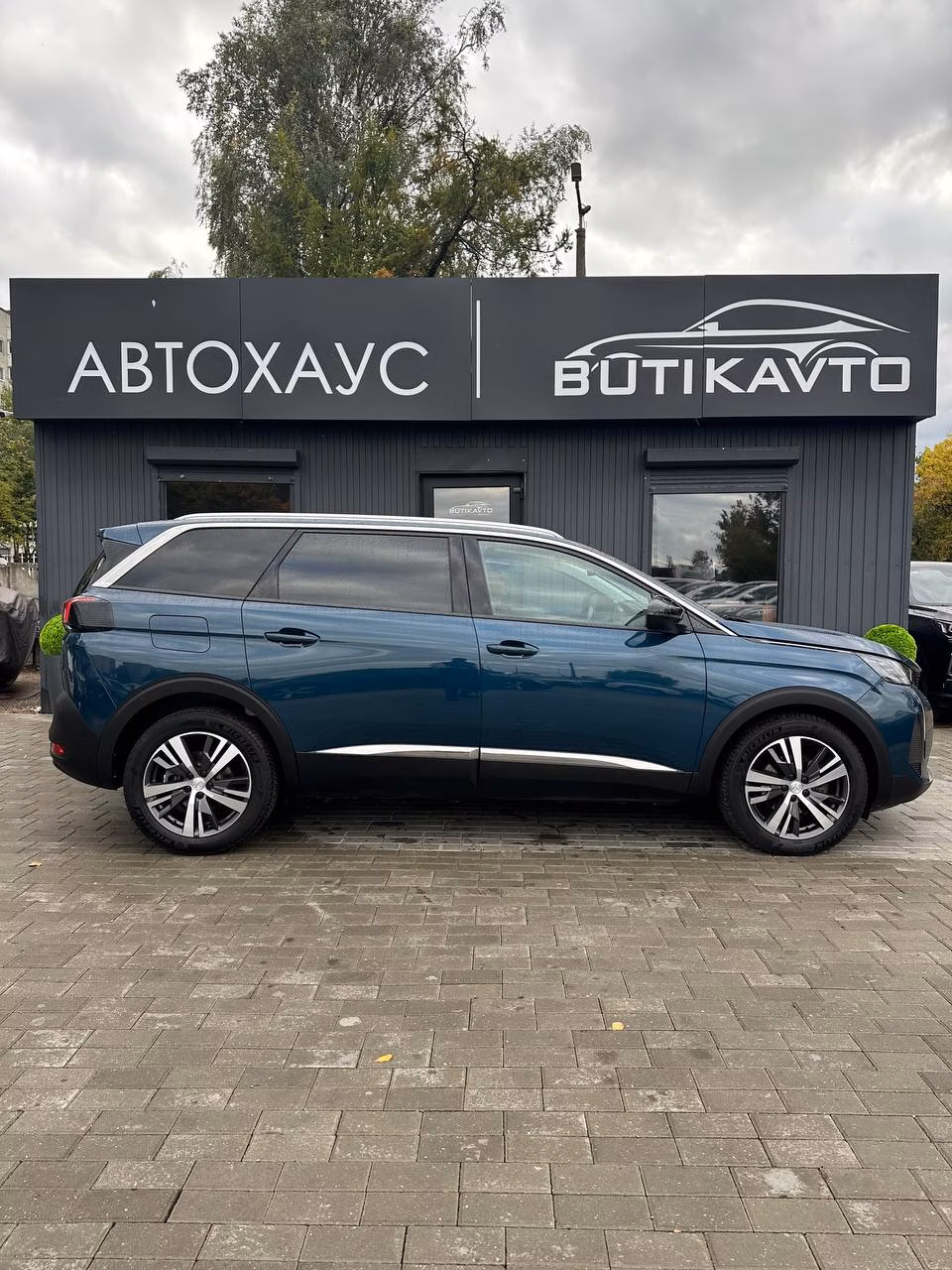 Peugeot 5008 фото 8