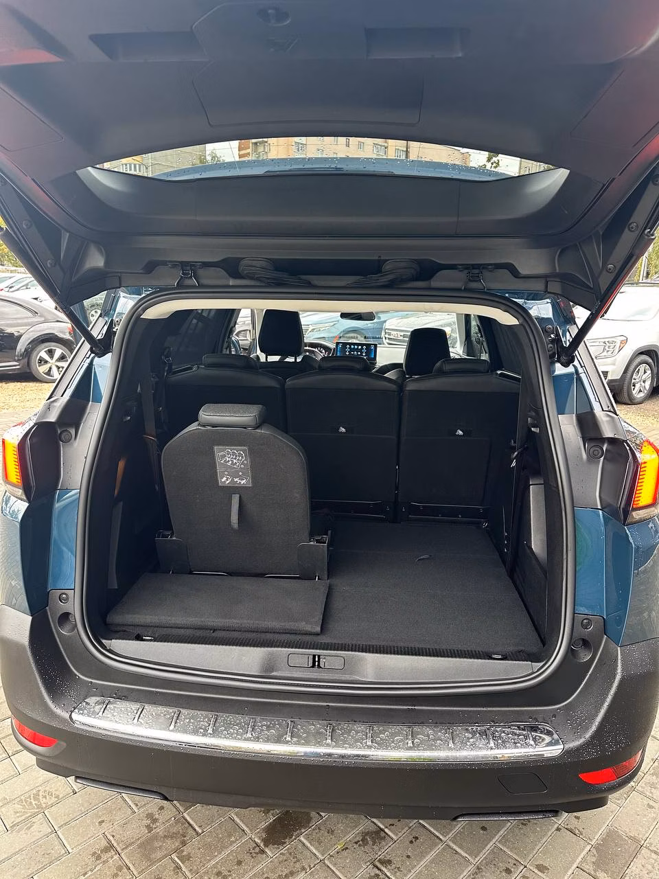 Peugeot 5008 фото 15