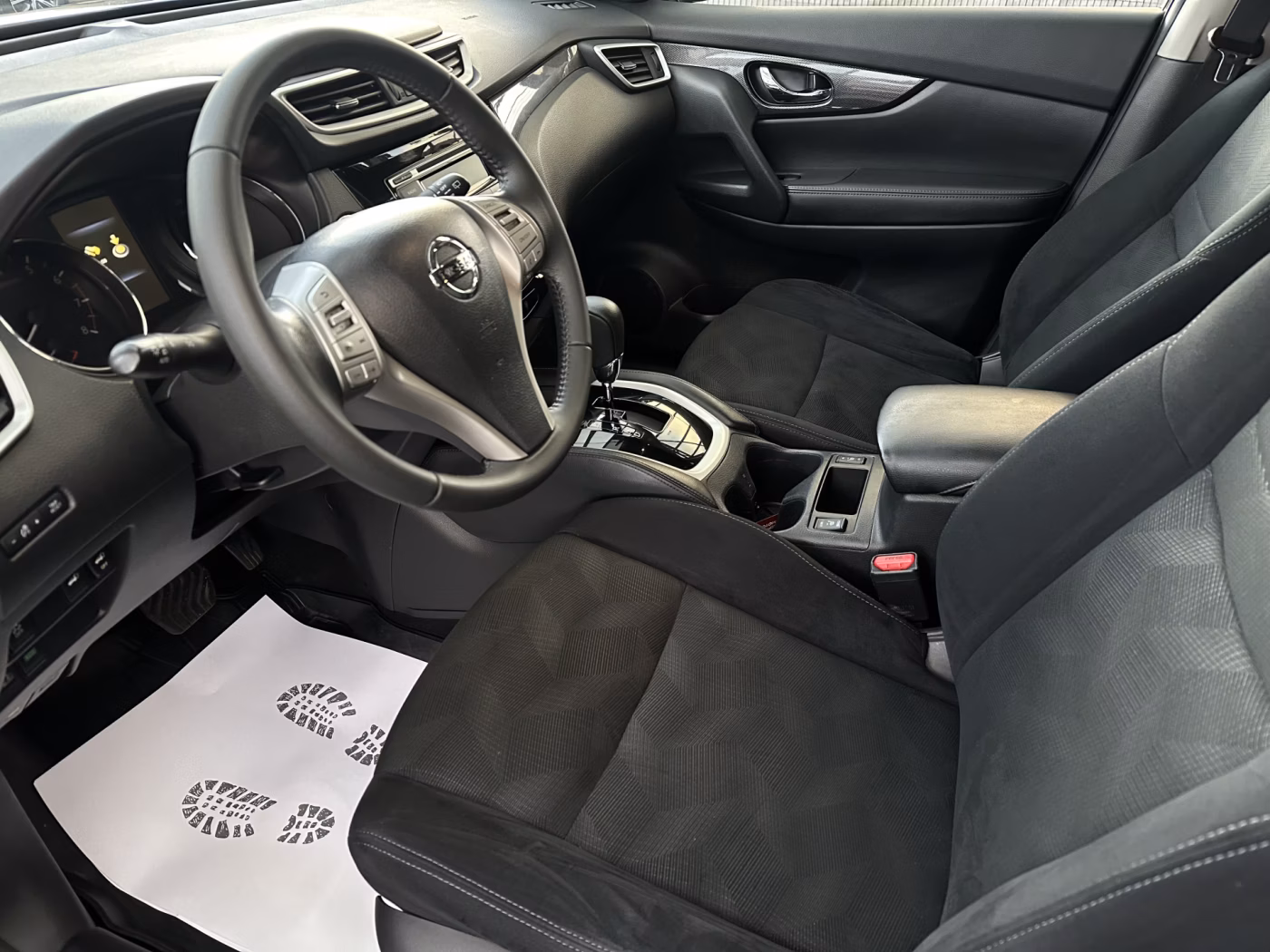 Nissan X-Trail фото 8