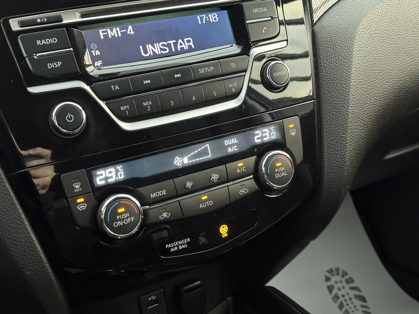 Nissan X-Trail фото 12