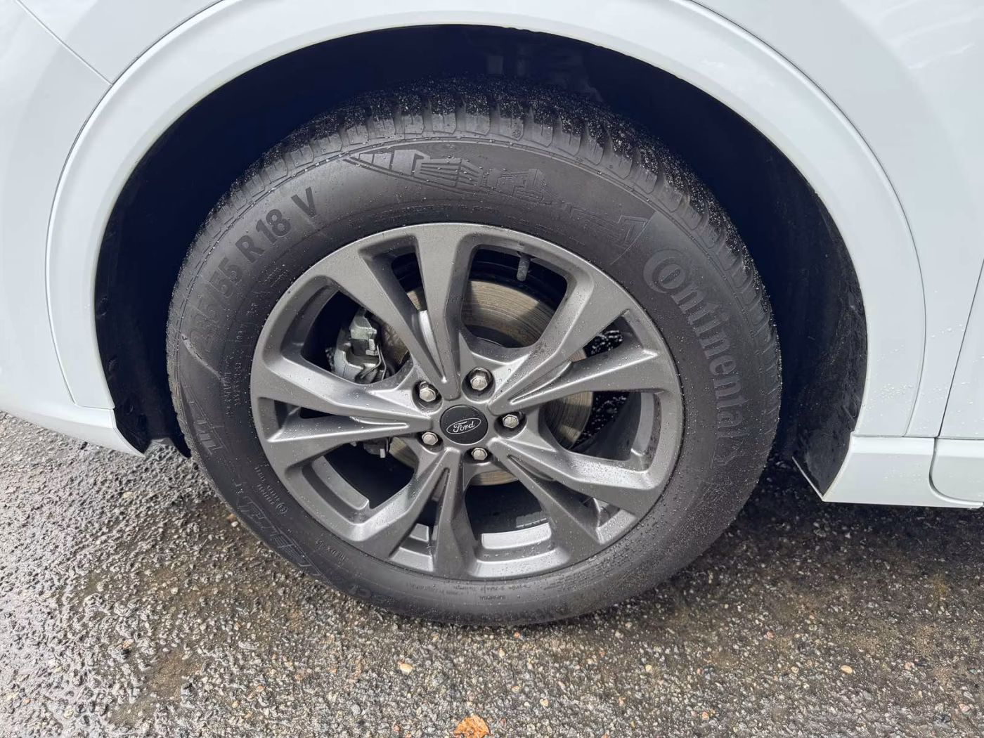 Ford Kuga фото 10