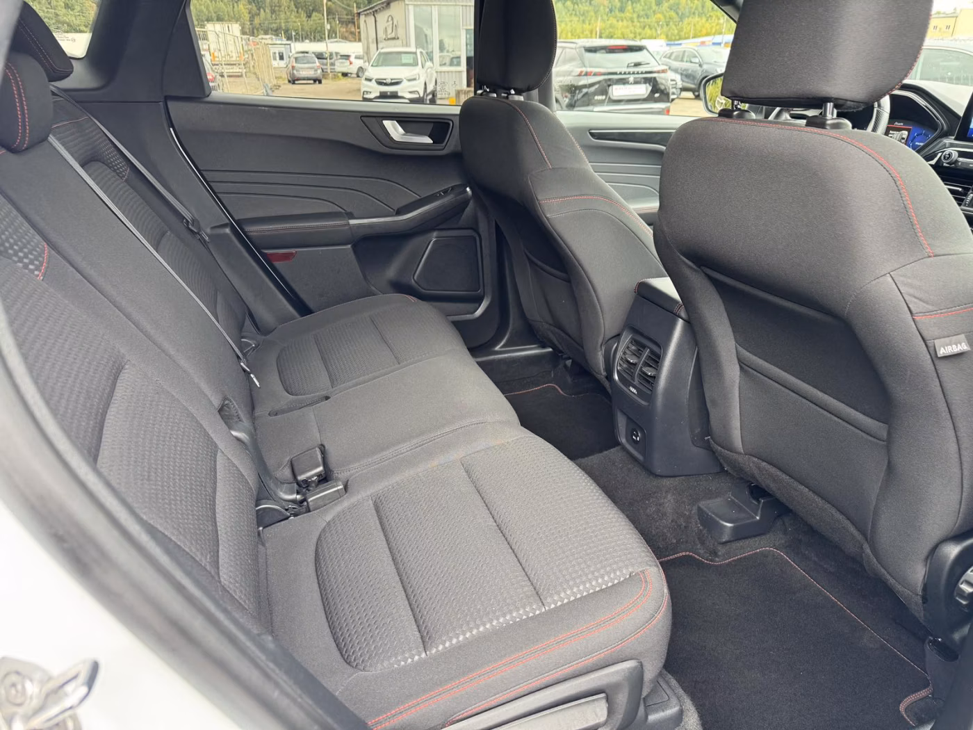 Ford Kuga фото 13
